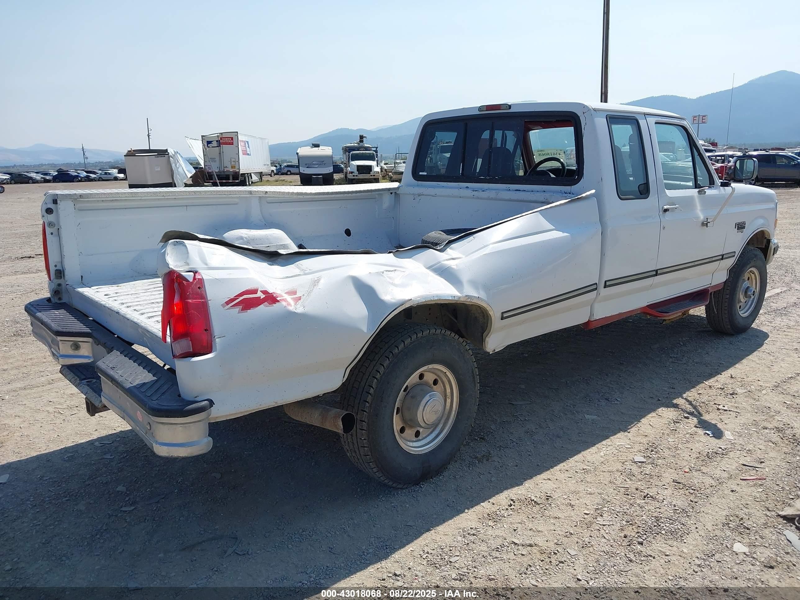 1997 Ford F-250 Xl White vin: 1FTHX26F5VEB38357
