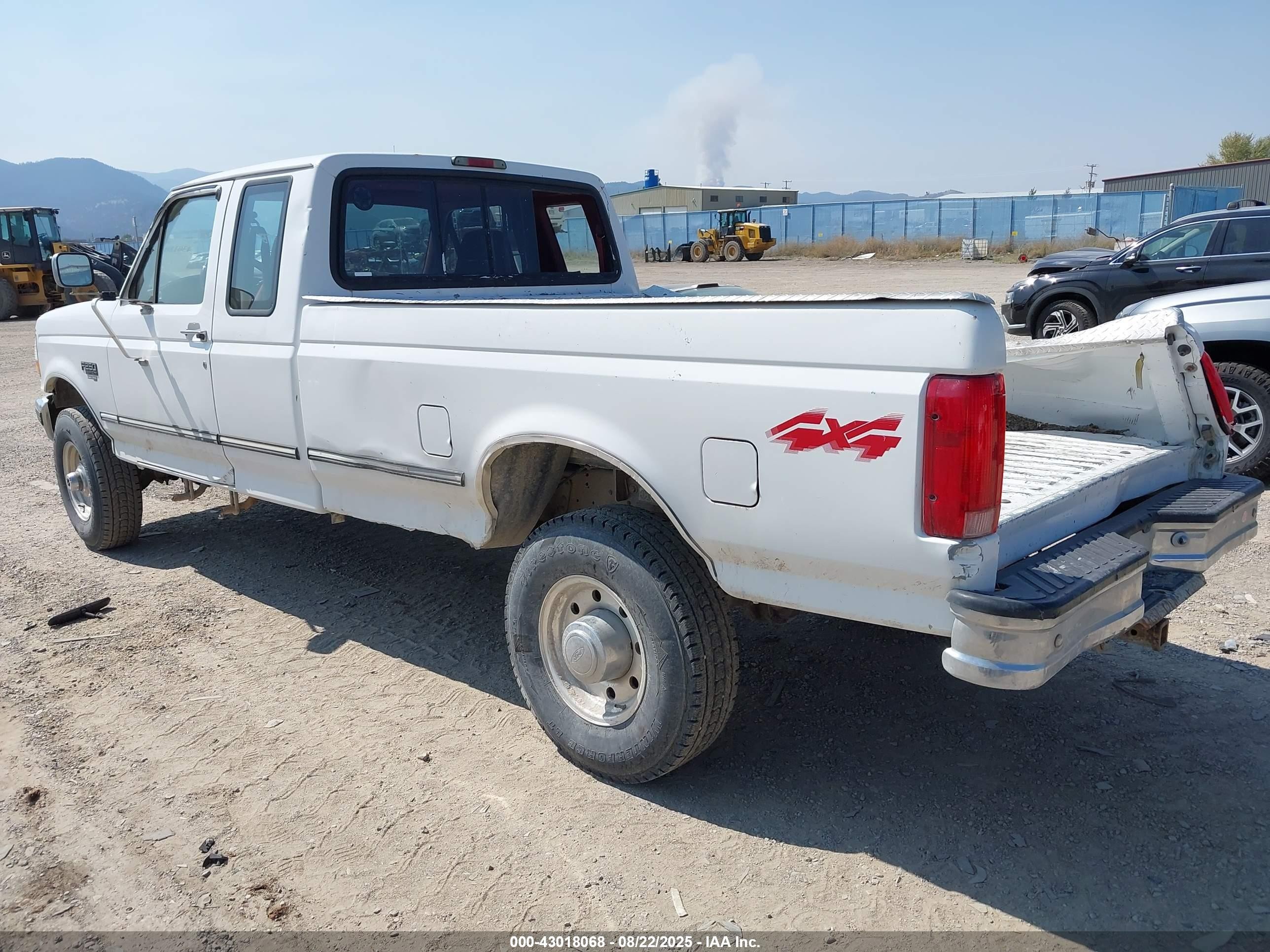 1997 Ford F-250 Xl White vin: 1FTHX26F5VEB38357