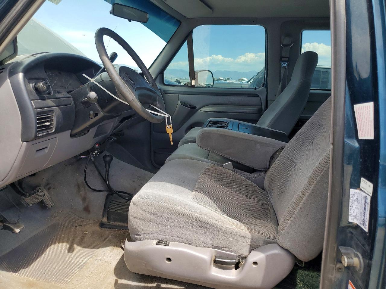 1996 Ford F250 Blue vin: 1FTHX26F7TEB54394