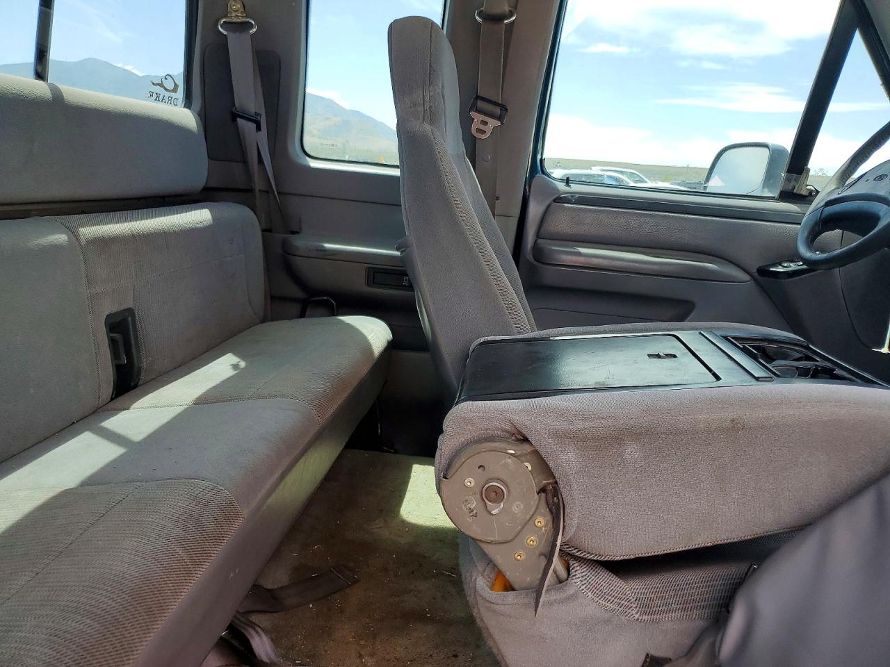 1996 Ford F250 Blue vin: 1FTHX26F7TEB54394