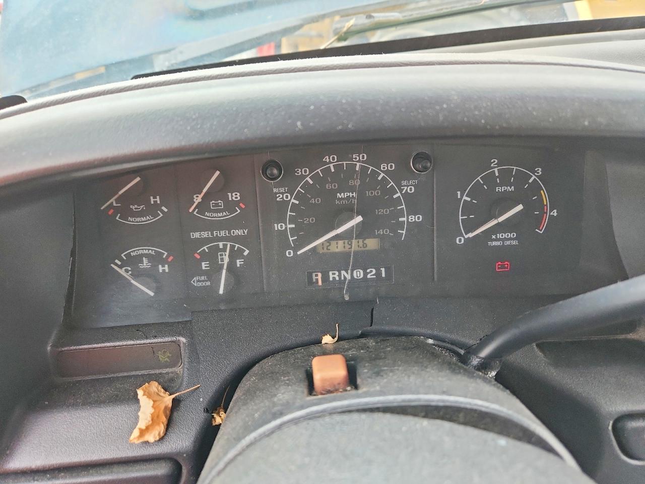 1997 Ford F250 Two Tone vin: 1FTHX26F7VEB25867