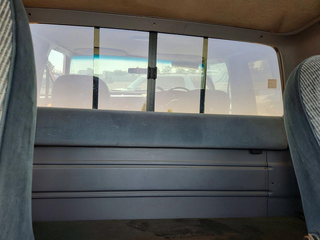 1997 Ford F250 White vin: 1FTHX26F7VEB52857