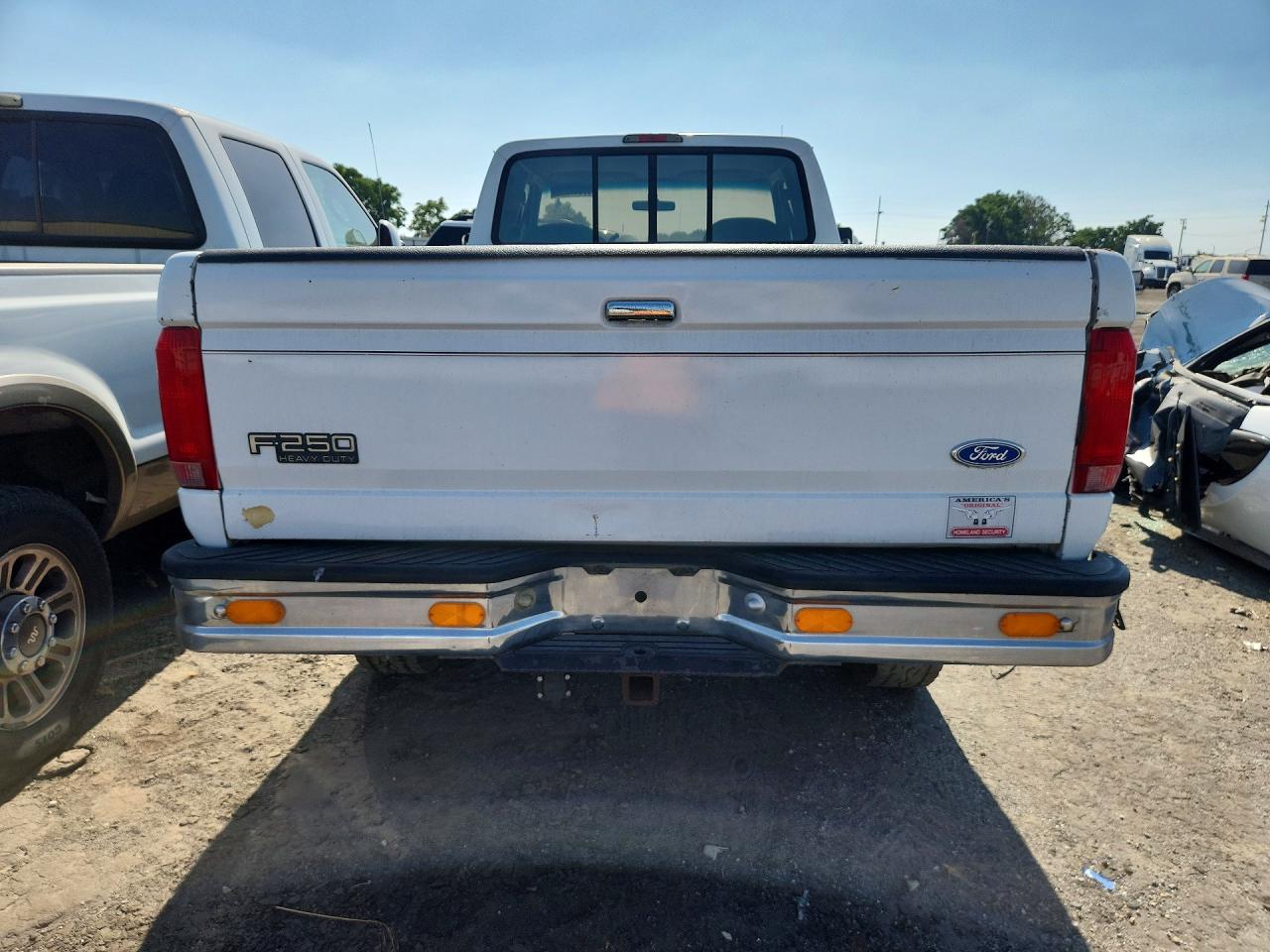 1997 Ford F250 White vin: 1FTHX26F7VEB52857