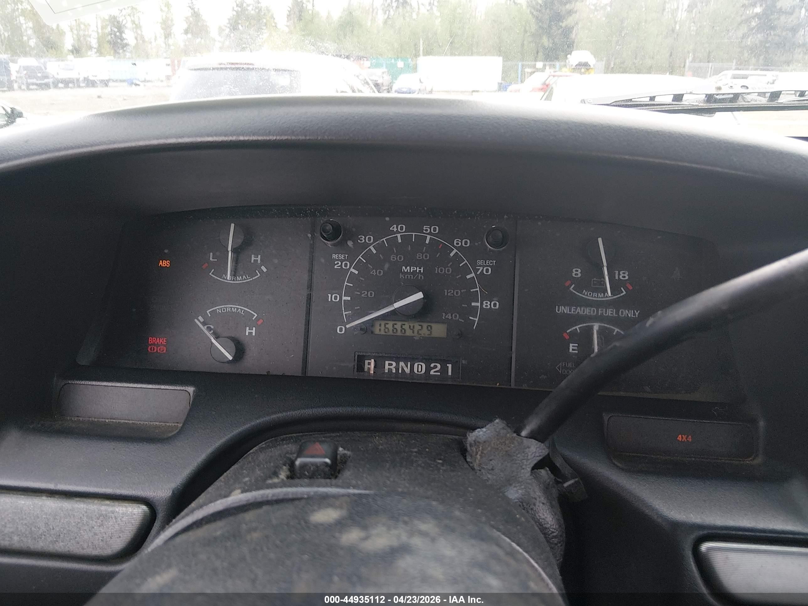 1993 Ford F250   White vin: 1FTHX26G3PKB96108