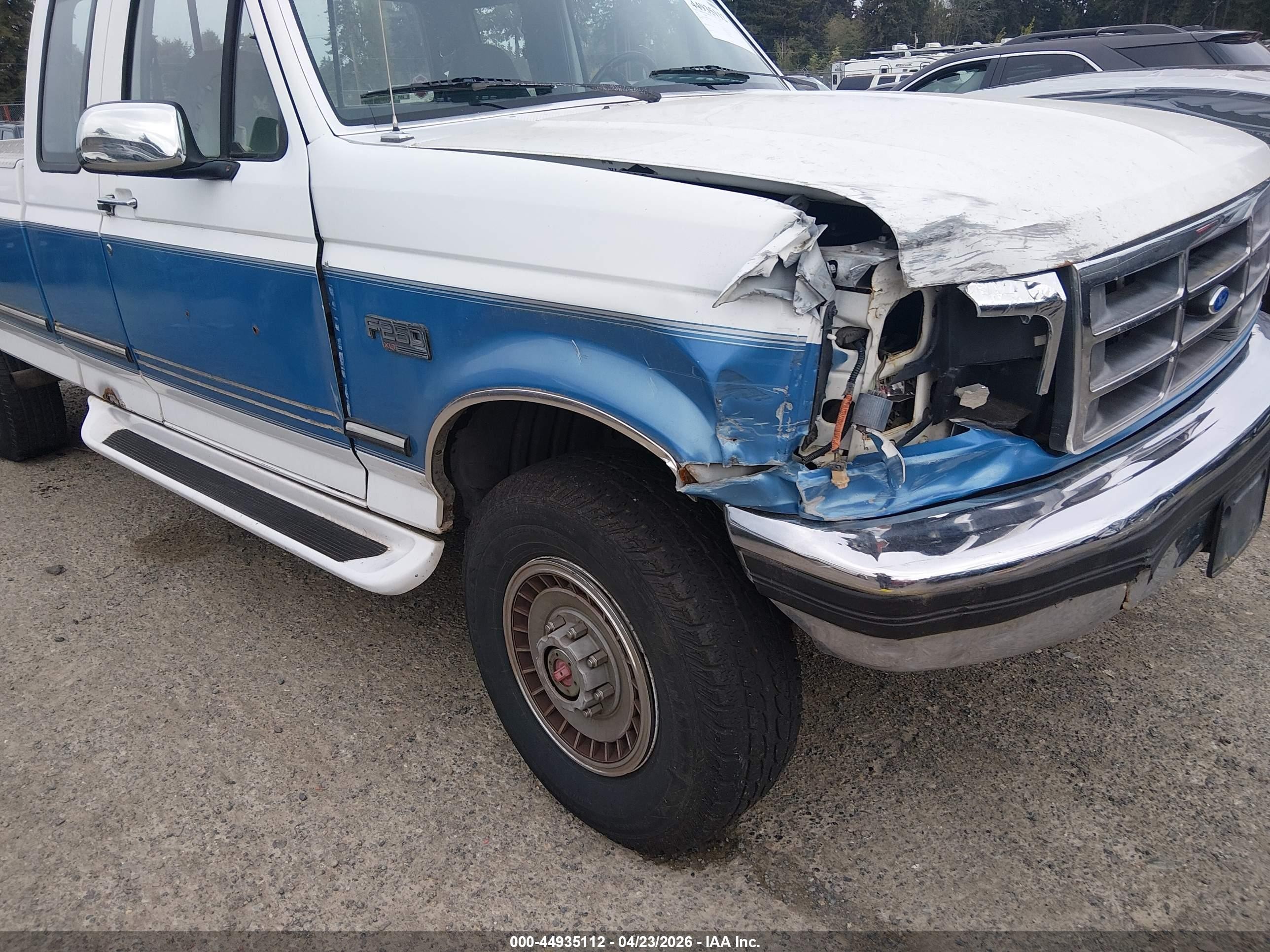 1993 Ford F250   White vin: 1FTHX26G3PKB96108