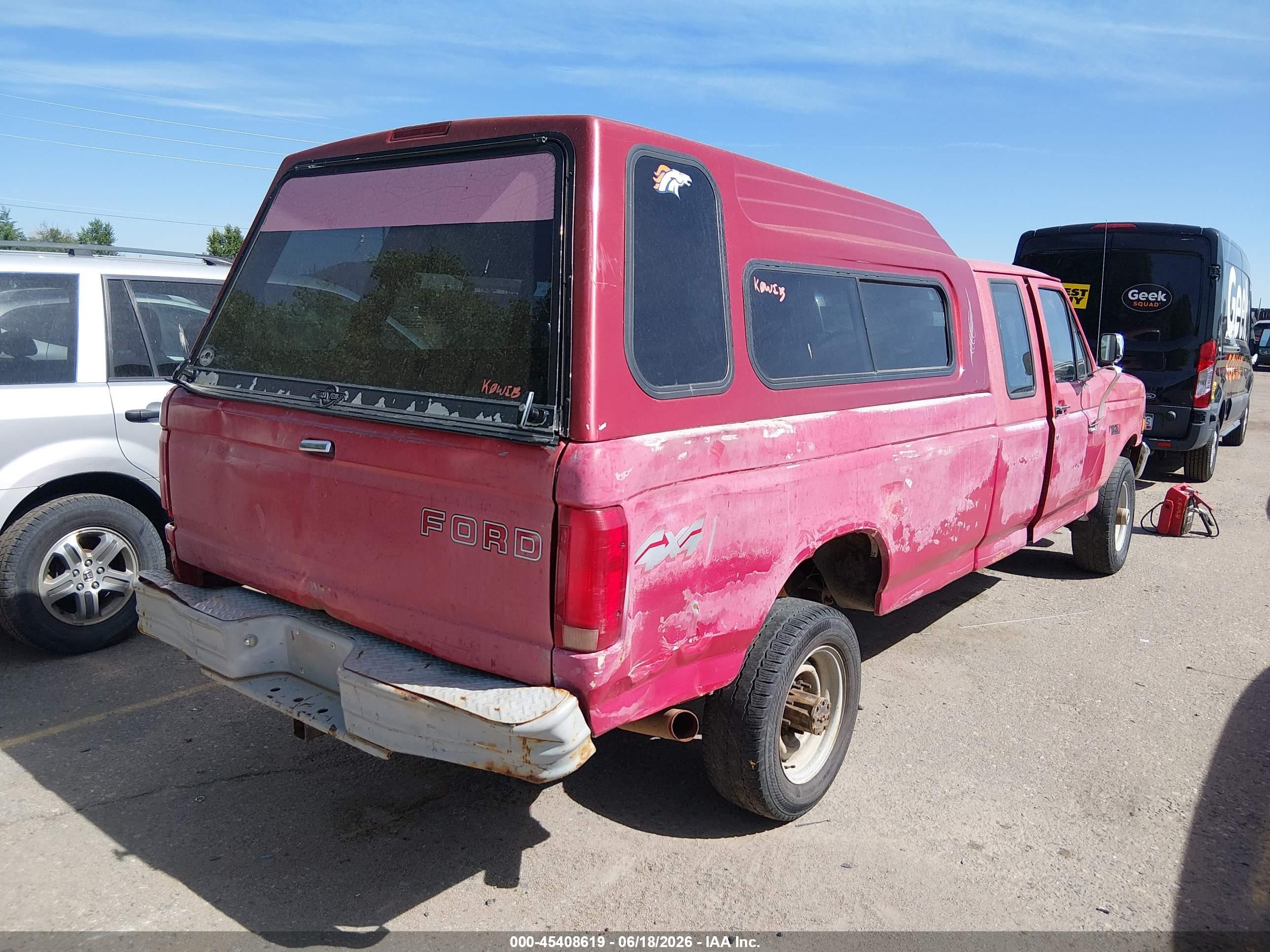 1992 Ford F250   Red vin: 1FTHX26G4NKA50894