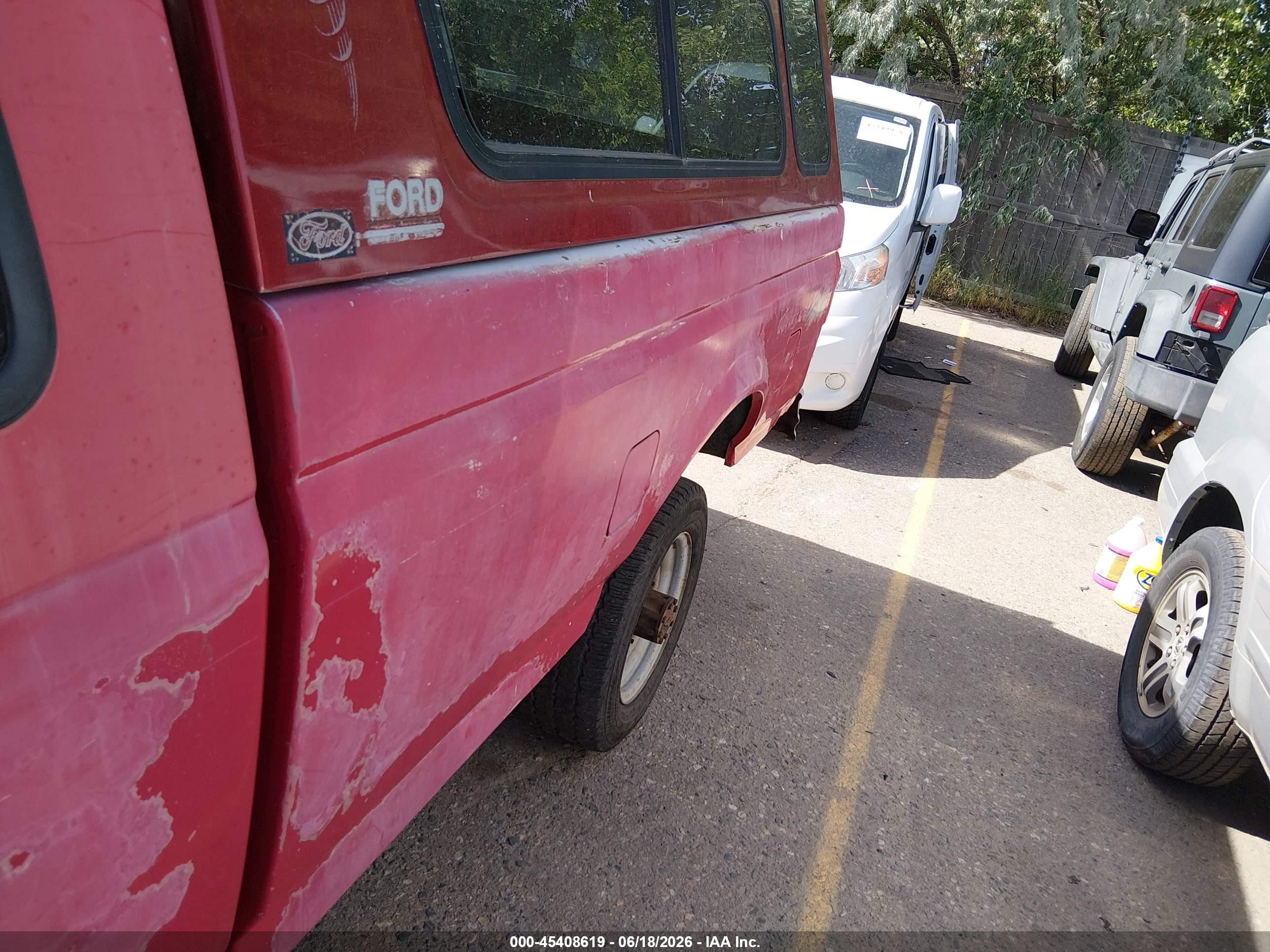 1992 Ford F250   Red vin: 1FTHX26G4NKA50894