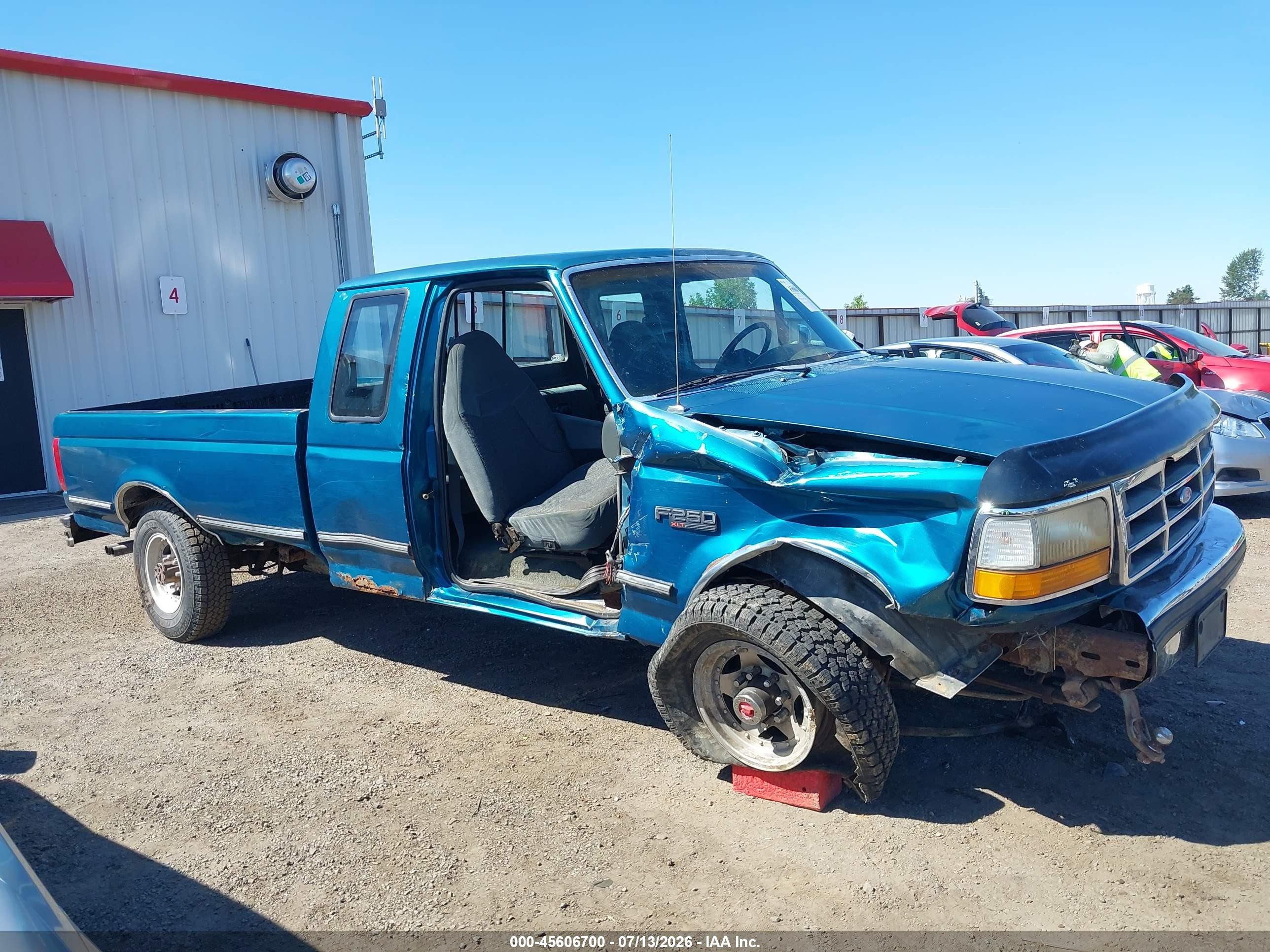 1993 Ford F250   Green vin: 1FTHX26G4PKB77745