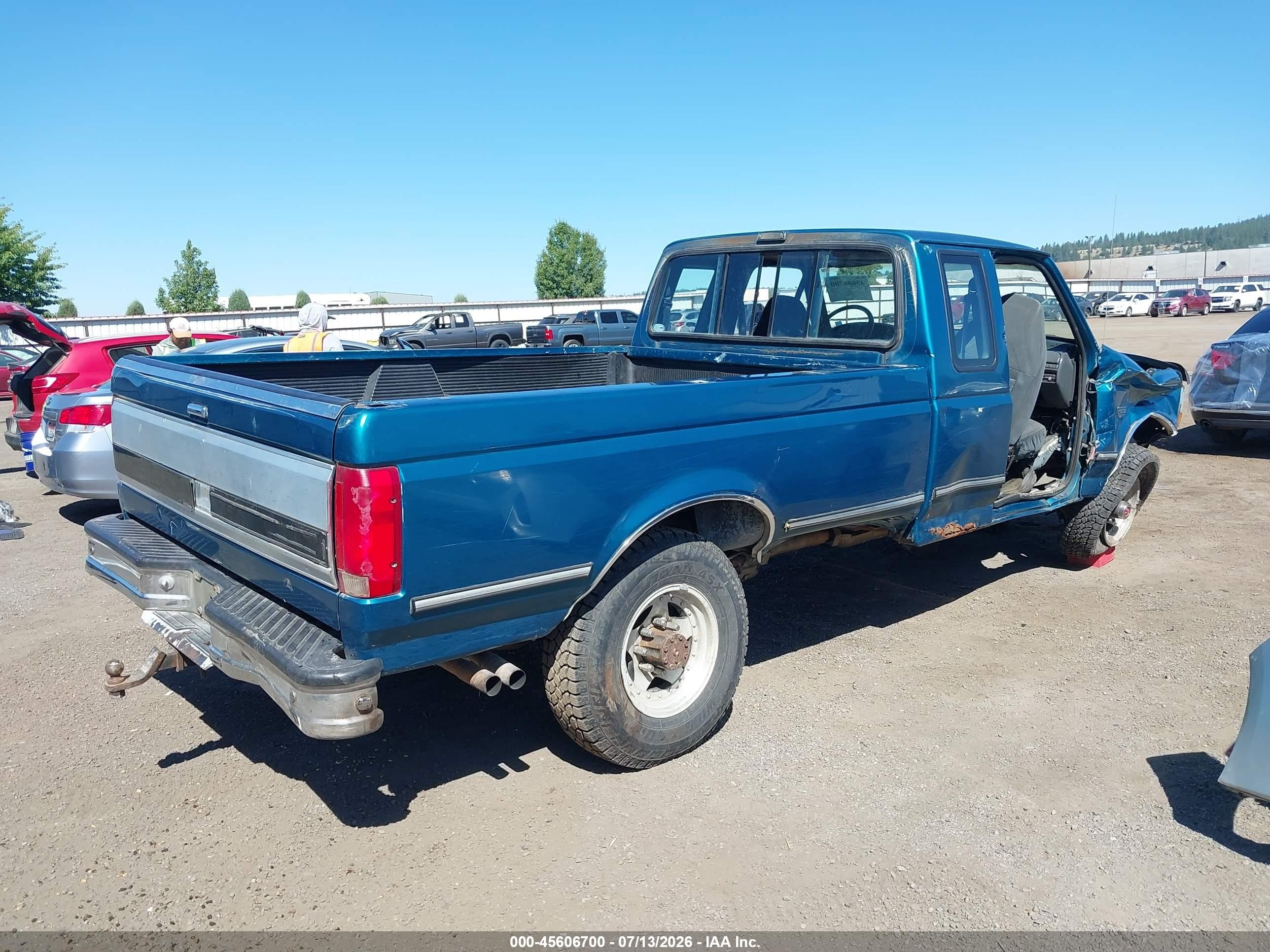 1993 Ford F250   Green vin: 1FTHX26G4PKB77745