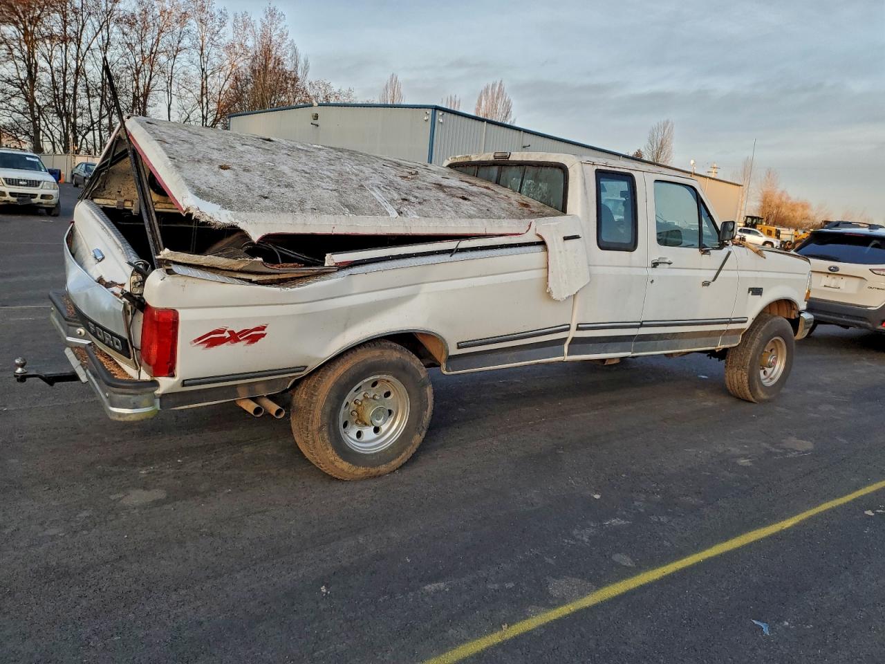 1993 Ford F250 Белый vin: 1FTHX26G5PKA75984