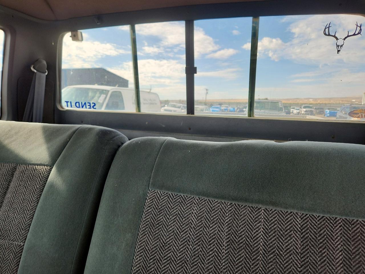 1993 Ford F250 Blue vin: 1FTHX26G5PKB14752