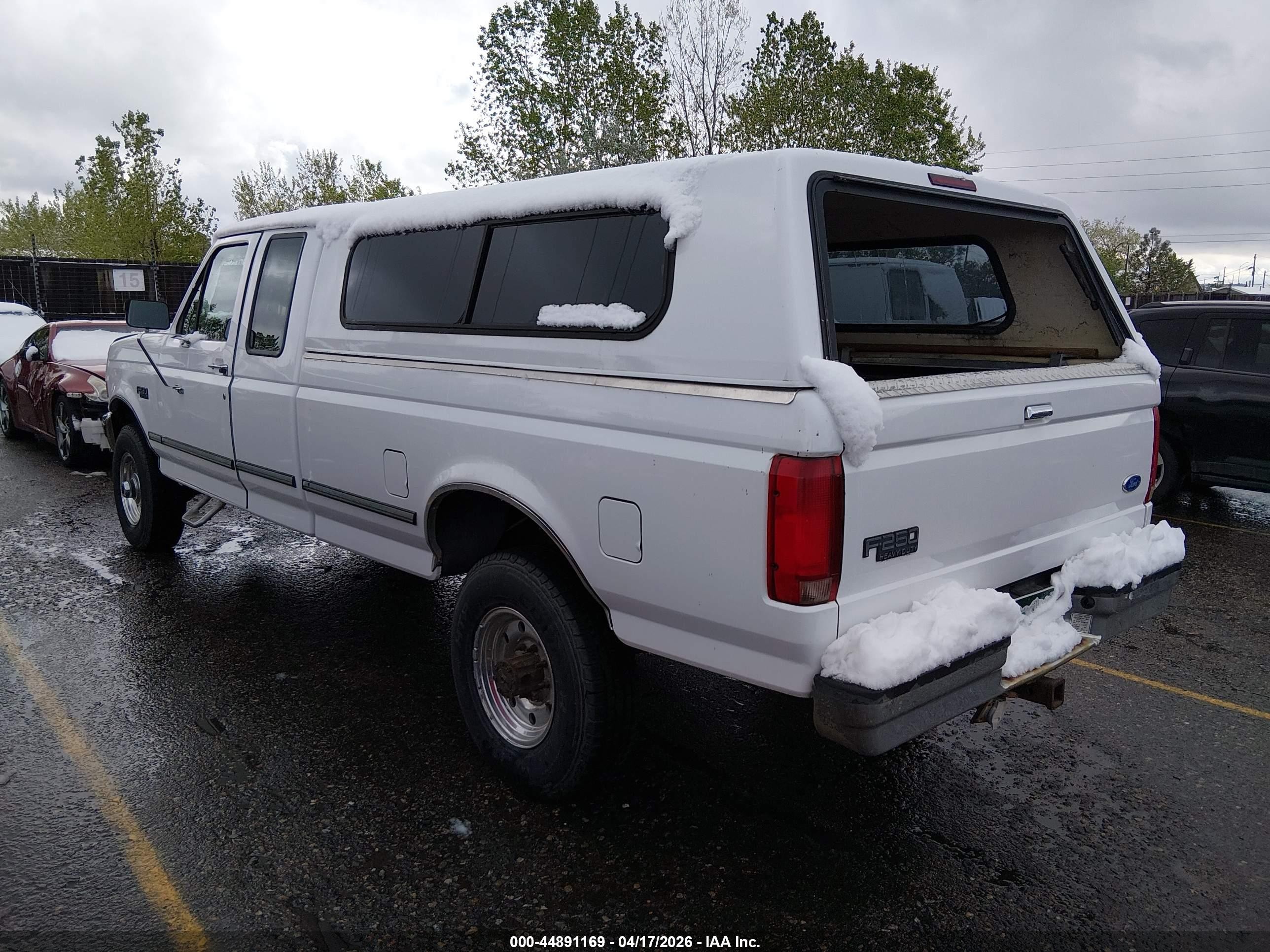 1997 Ford F-250 Xl White vin: 1FTHX26G5VEC30142