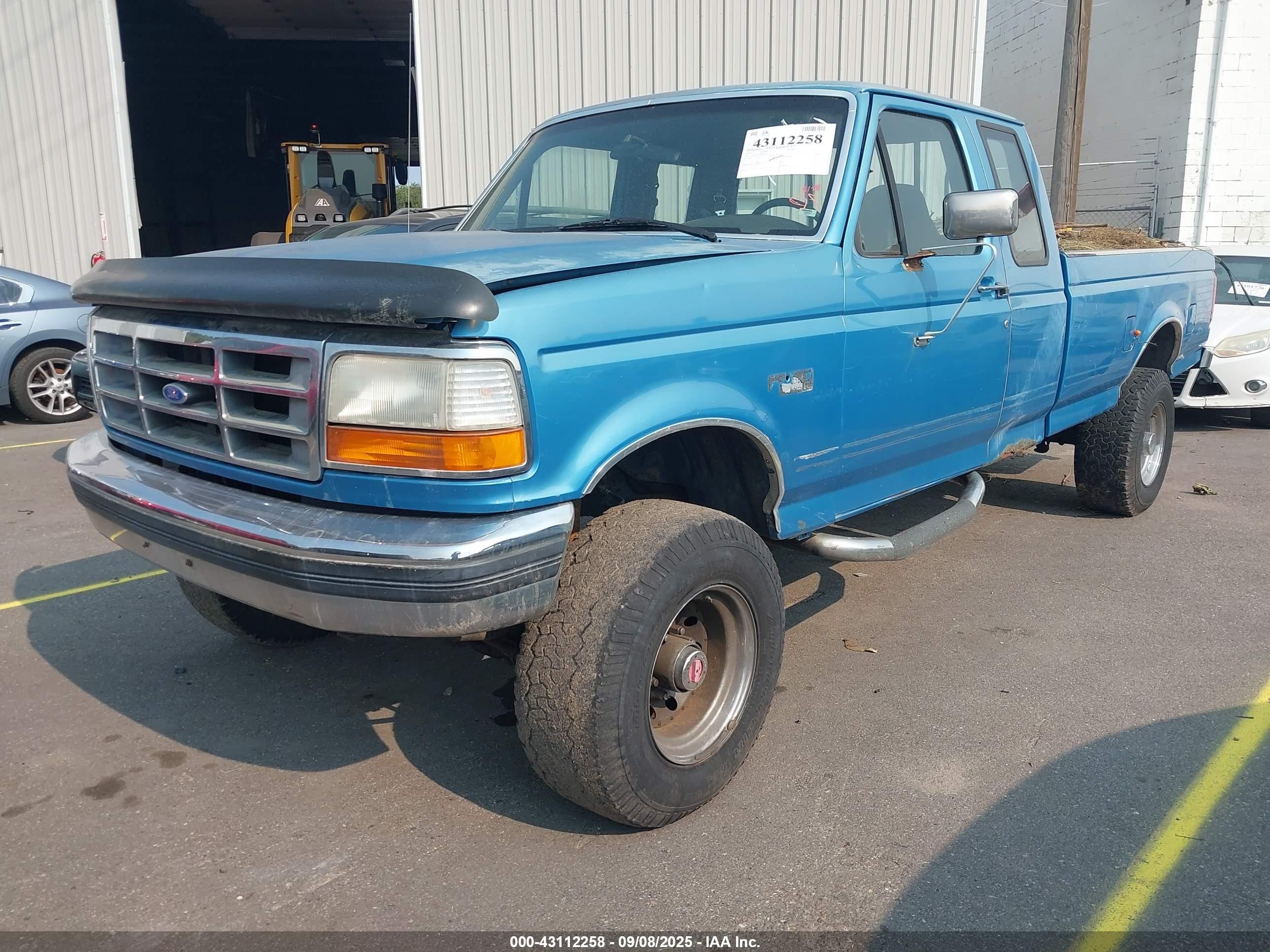 1993 Ford F250   Blue vin: 1FTHX26G6PKA52231