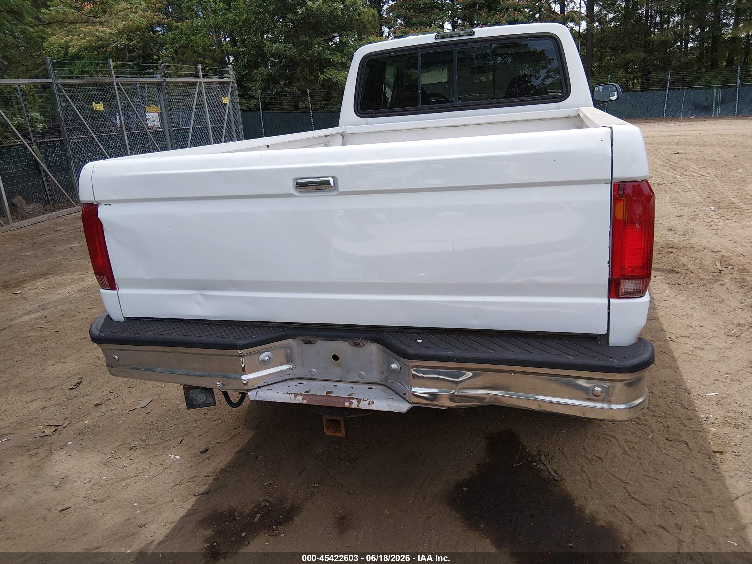 1997 Ford F-250 Xl White vin: 1FTHX26G7VEC40042
