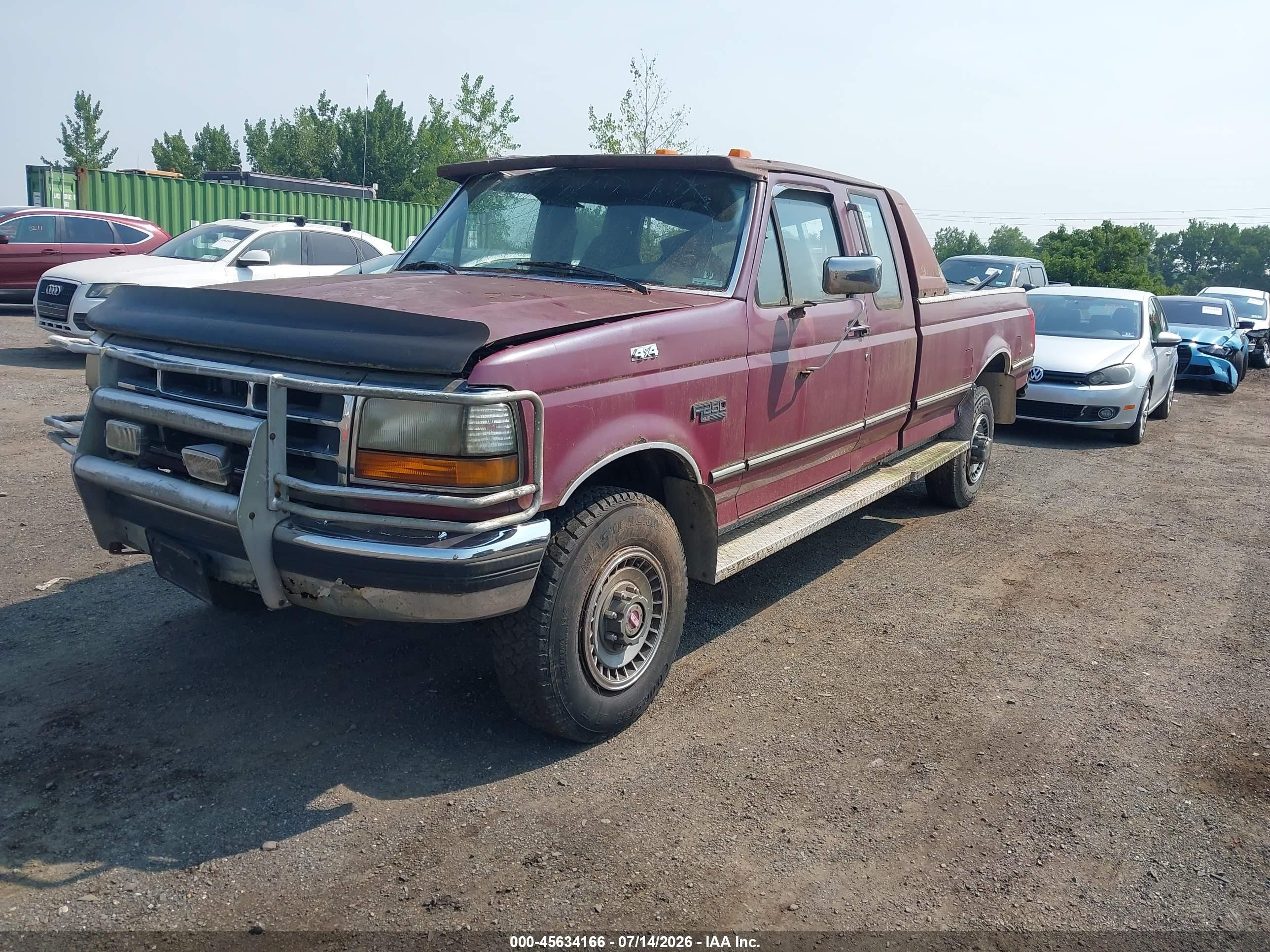 1993 Ford F250   Красный vin: 1FTHX26G8PKB78171