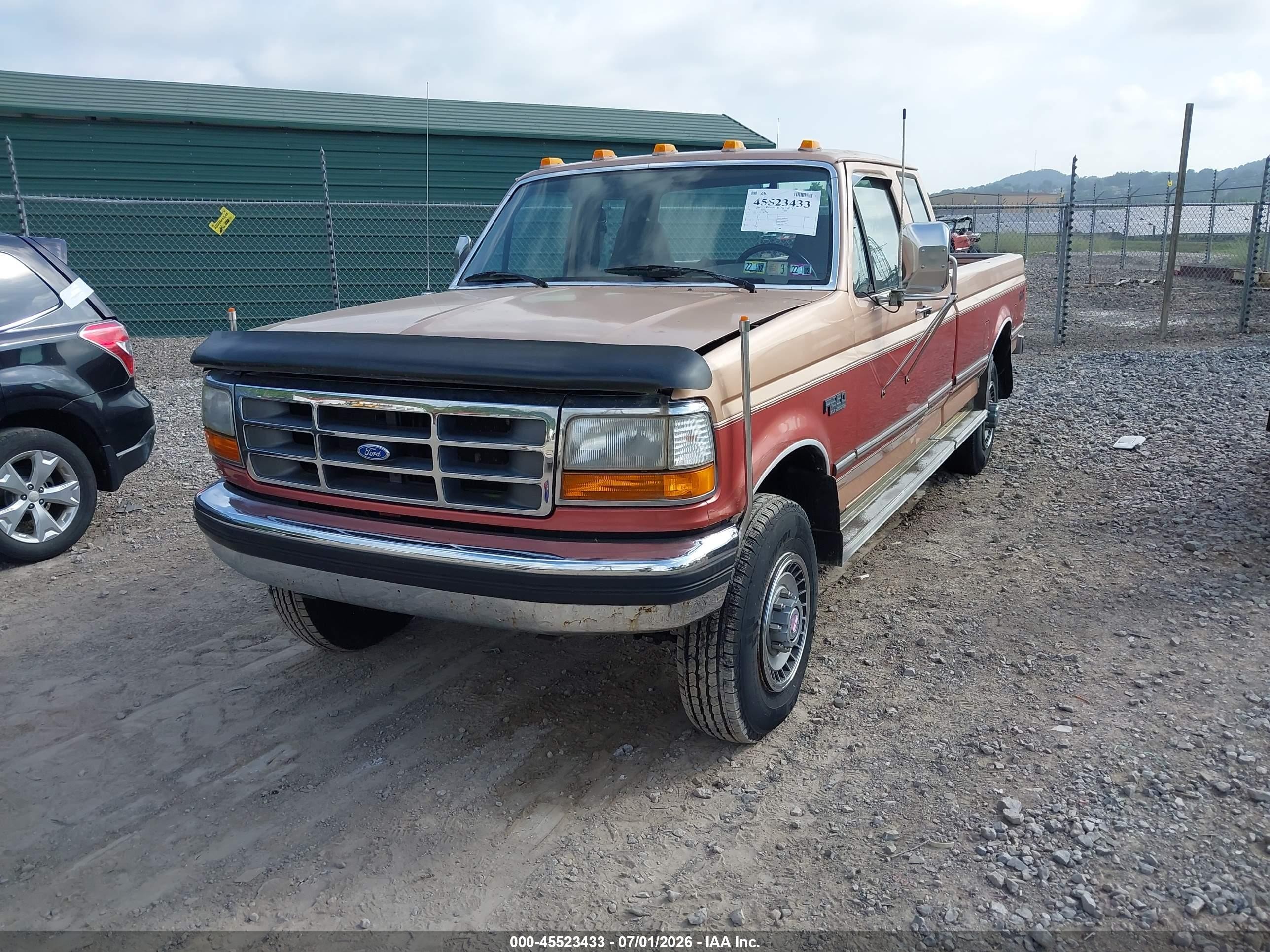 1994 Ford F250   Brown vin: 1FTHX26G8RKA64786
