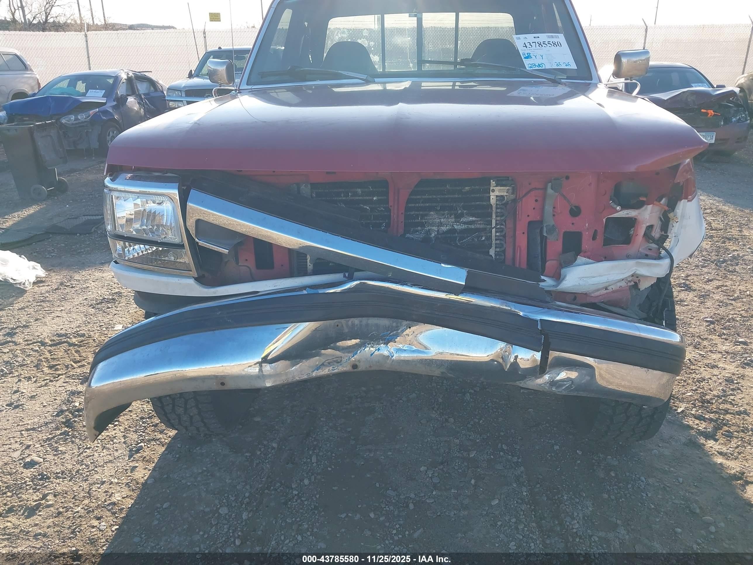 1993 Ford F250   Red vin: 1FTHX26GXPKB01740