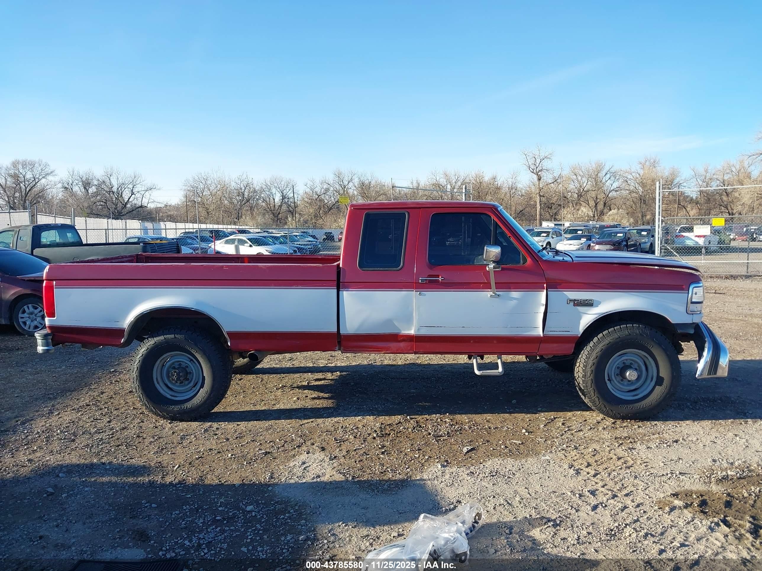 1993 Ford F250   Red vin: 1FTHX26GXPKB01740