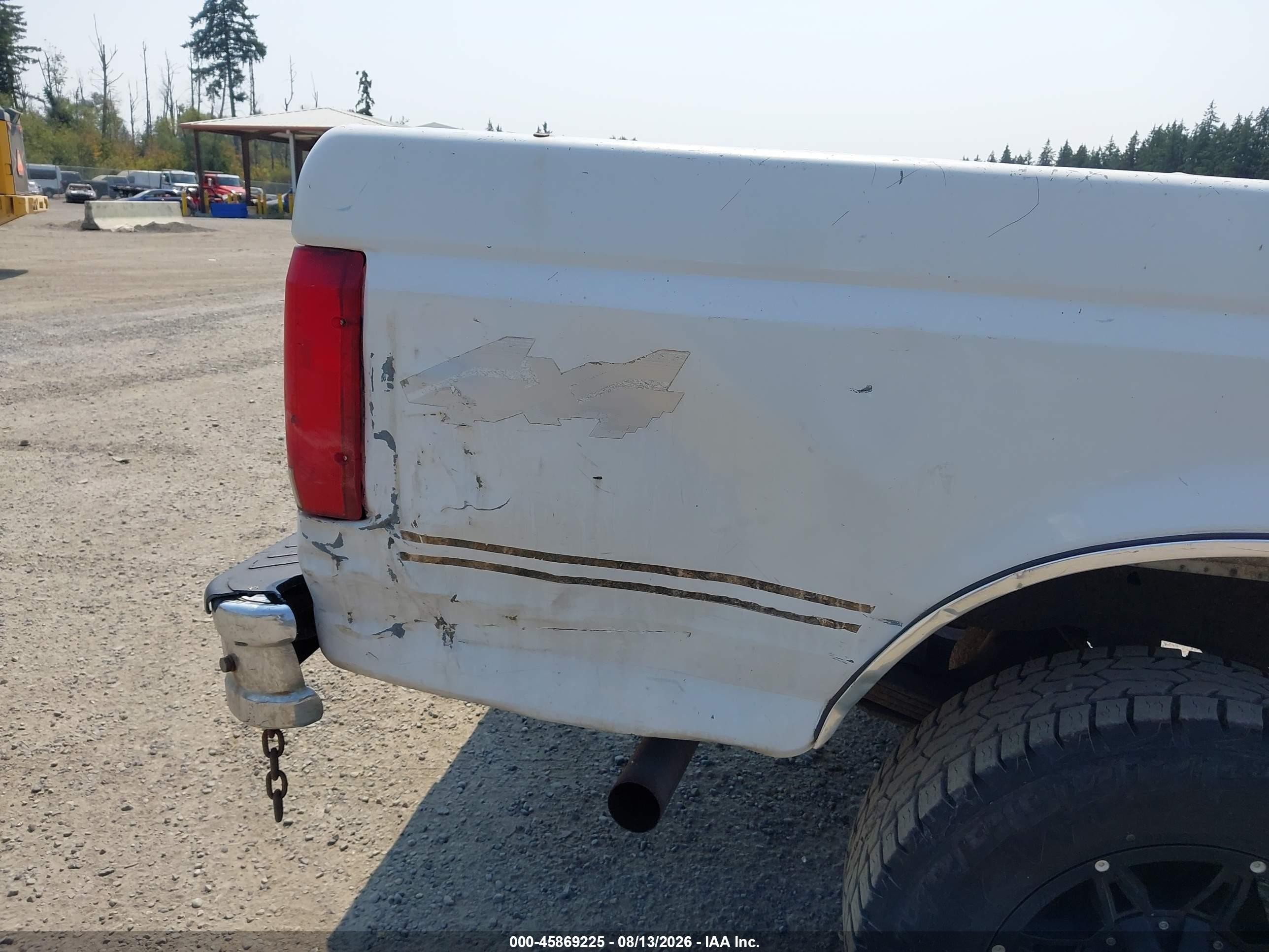 1995 Ford F250 Белый vin: 1FTHX26GXSKA39751