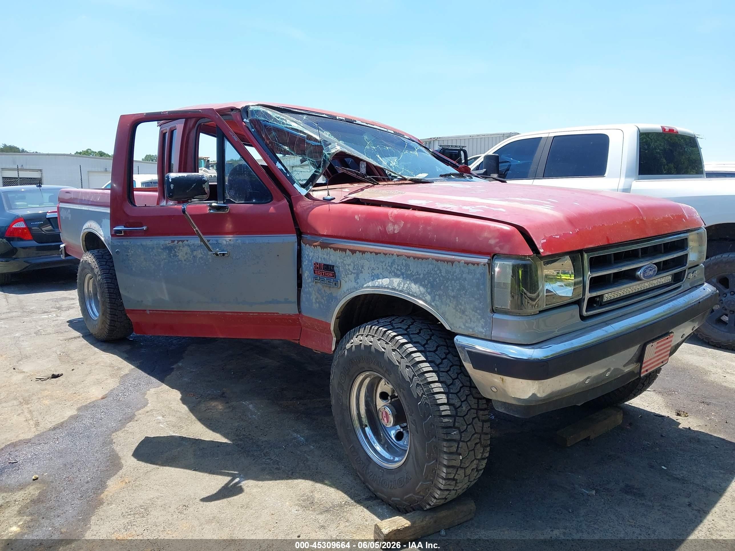 1991 Ford F250   Red vin: 1FTHX26H1MKA68051