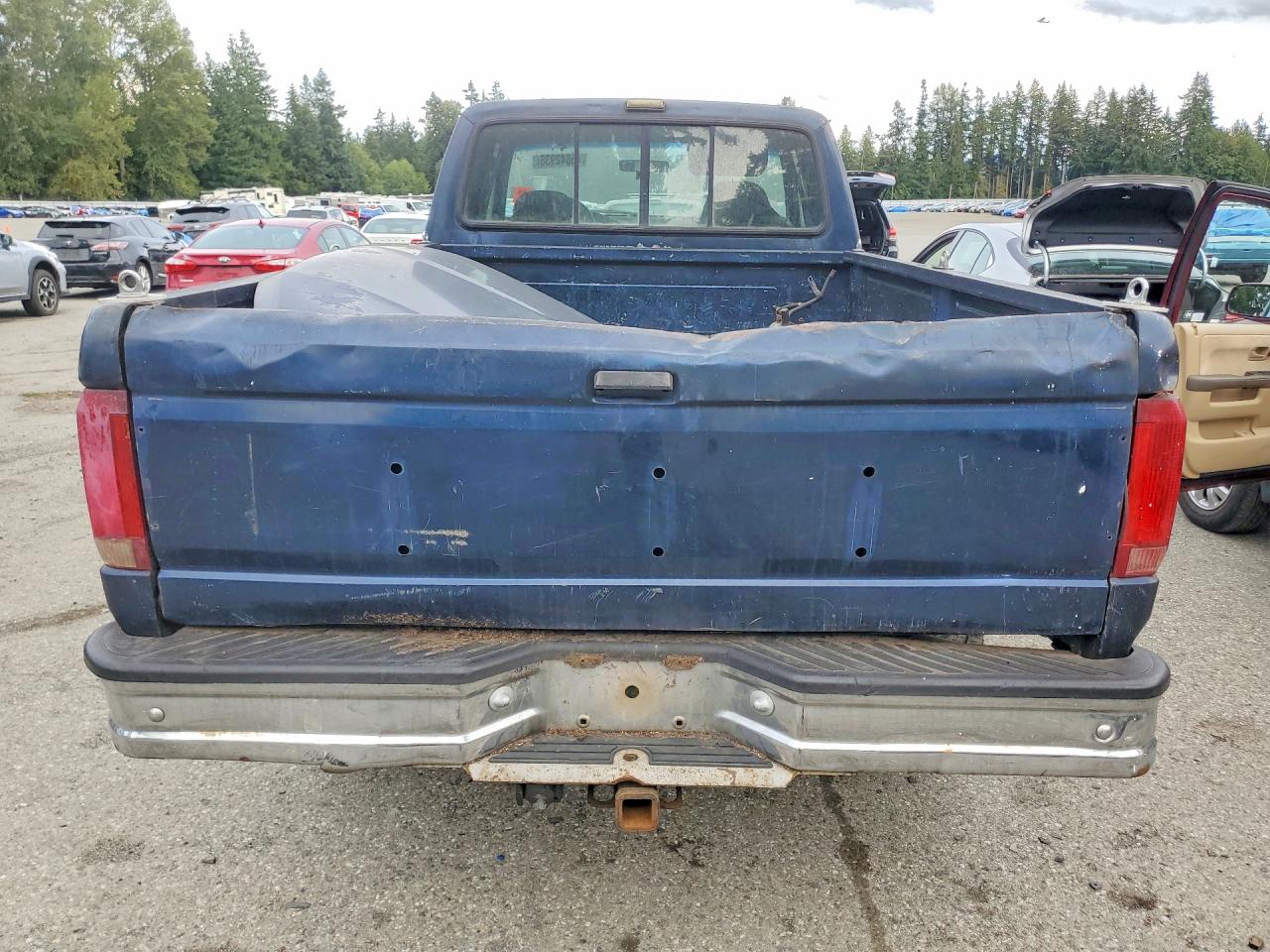 1993 Ford F250 Синий vin: 1FTHX26H4PKA16787
