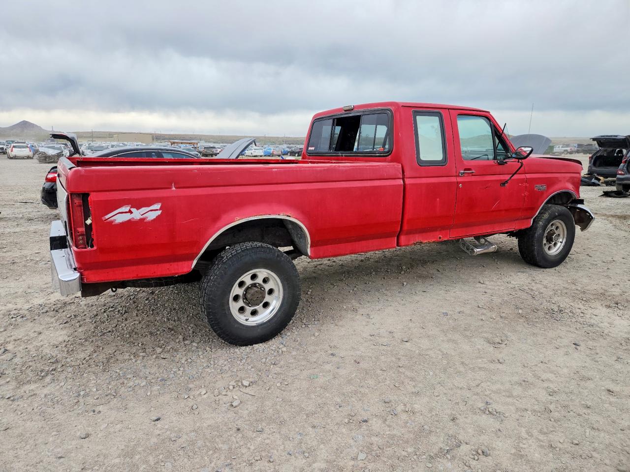 1993 Ford F250 Red vin: 1FTHX26H7PKB01249