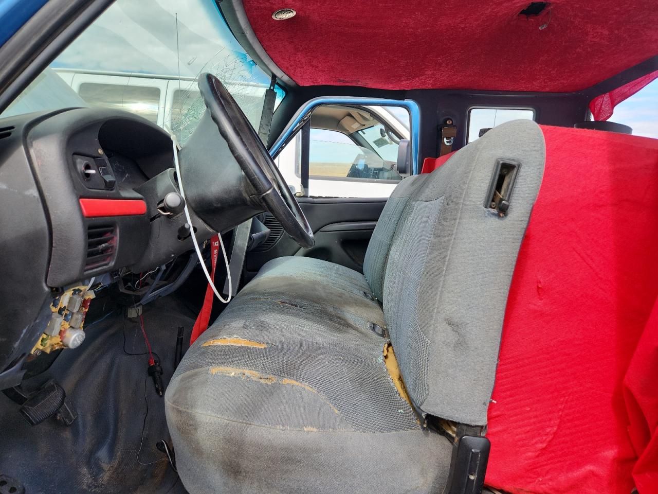 1993 Ford F250 Двухцветный vin: 1FTHX26H8PKB89034