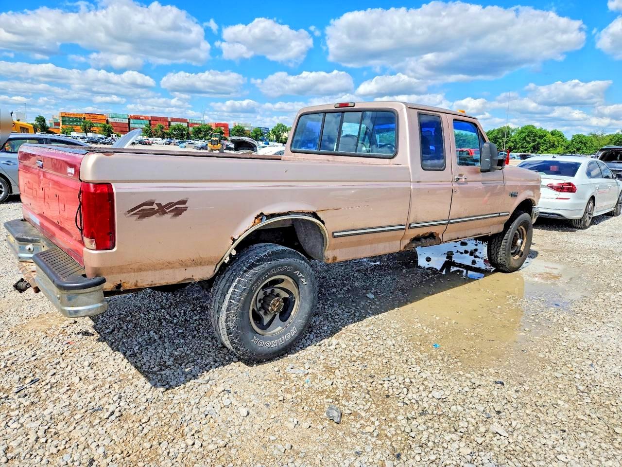 1997 Ford F250 Brown vin: 1FTHX26HXVEB13844