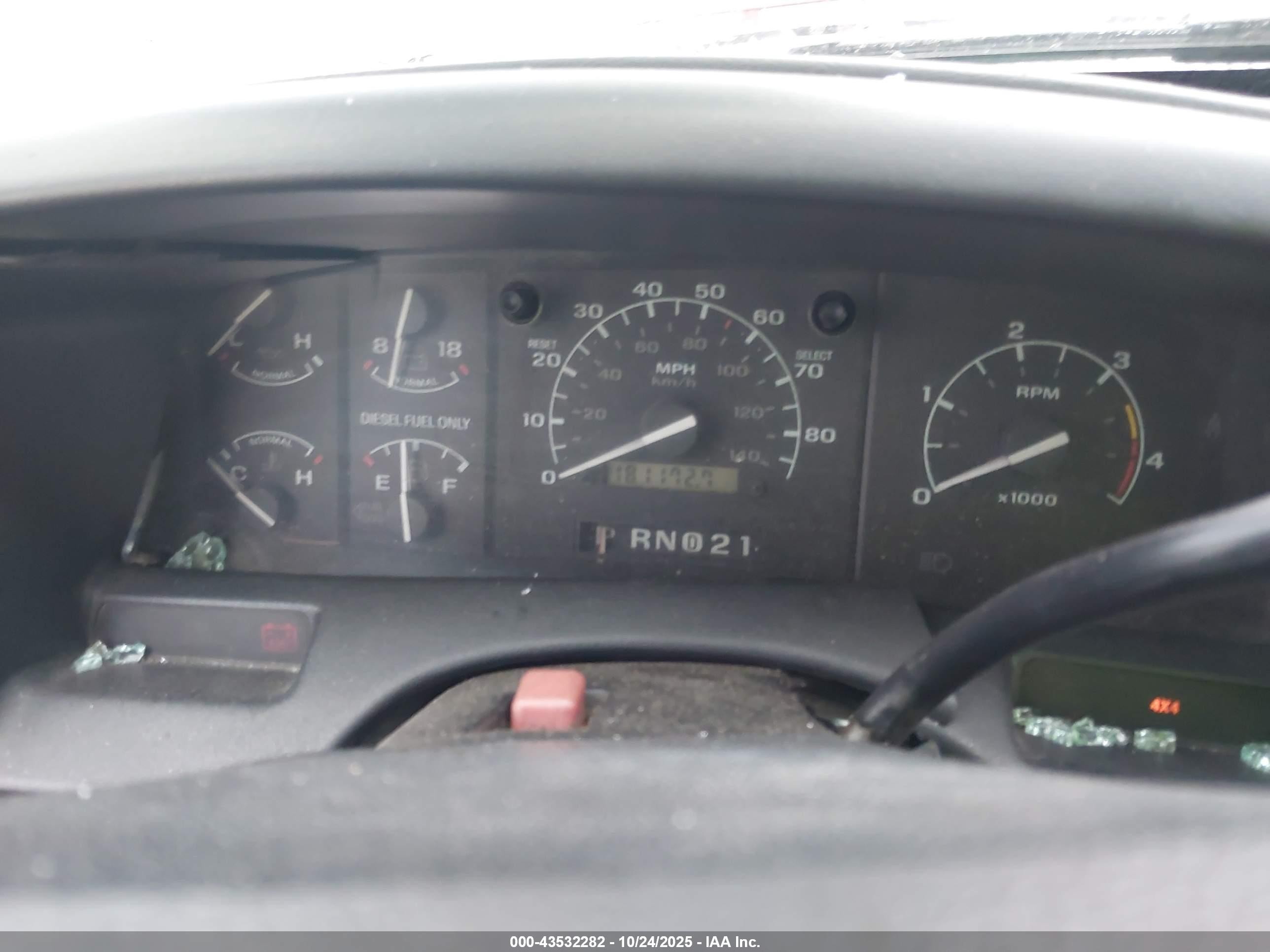 1993 Ford F250   Burgundy vin: 1FTHX26M5PKB47787