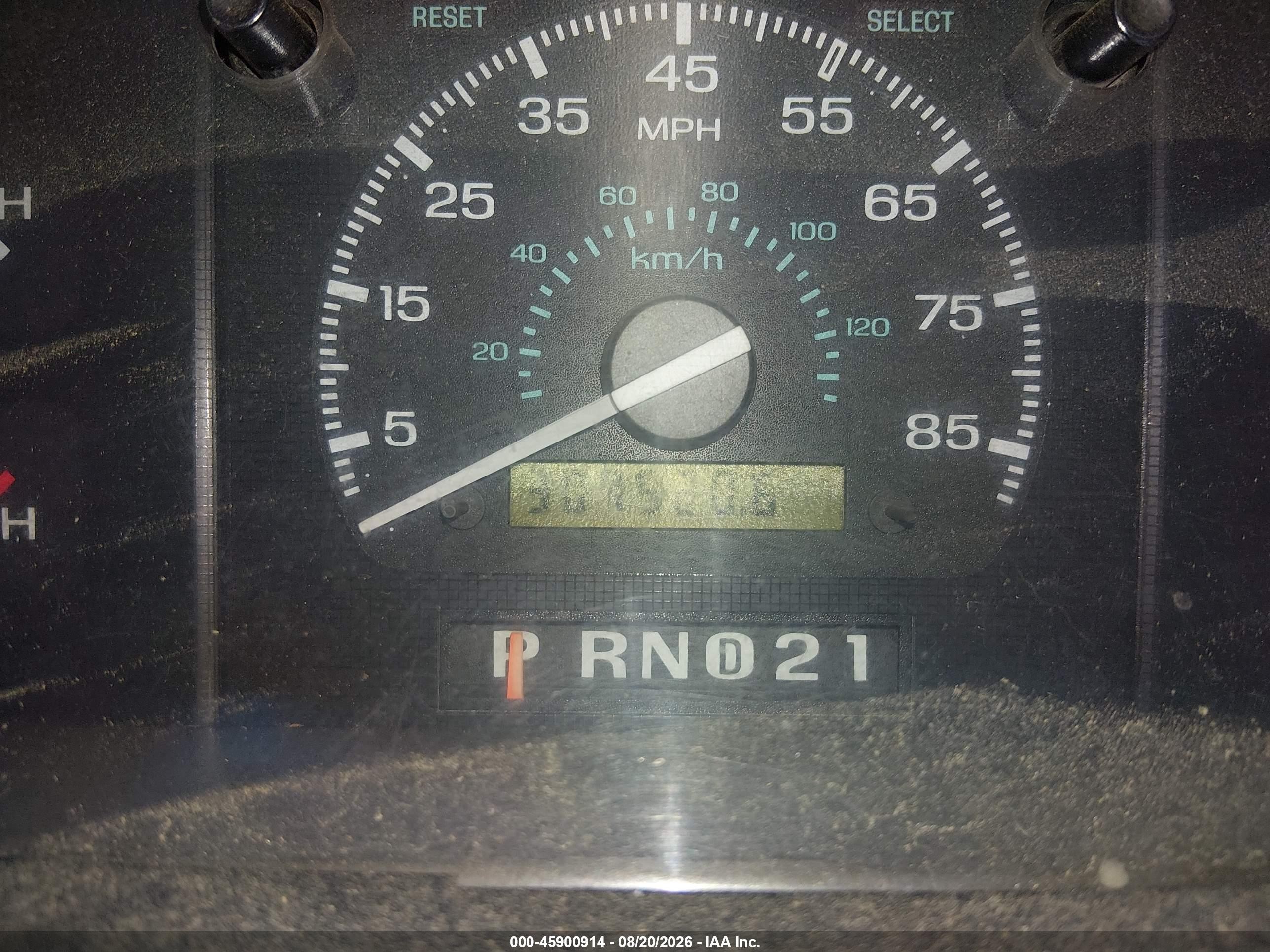 1996 Ford Econoline E350 Van White vin: 1FTJE34F6THA05635