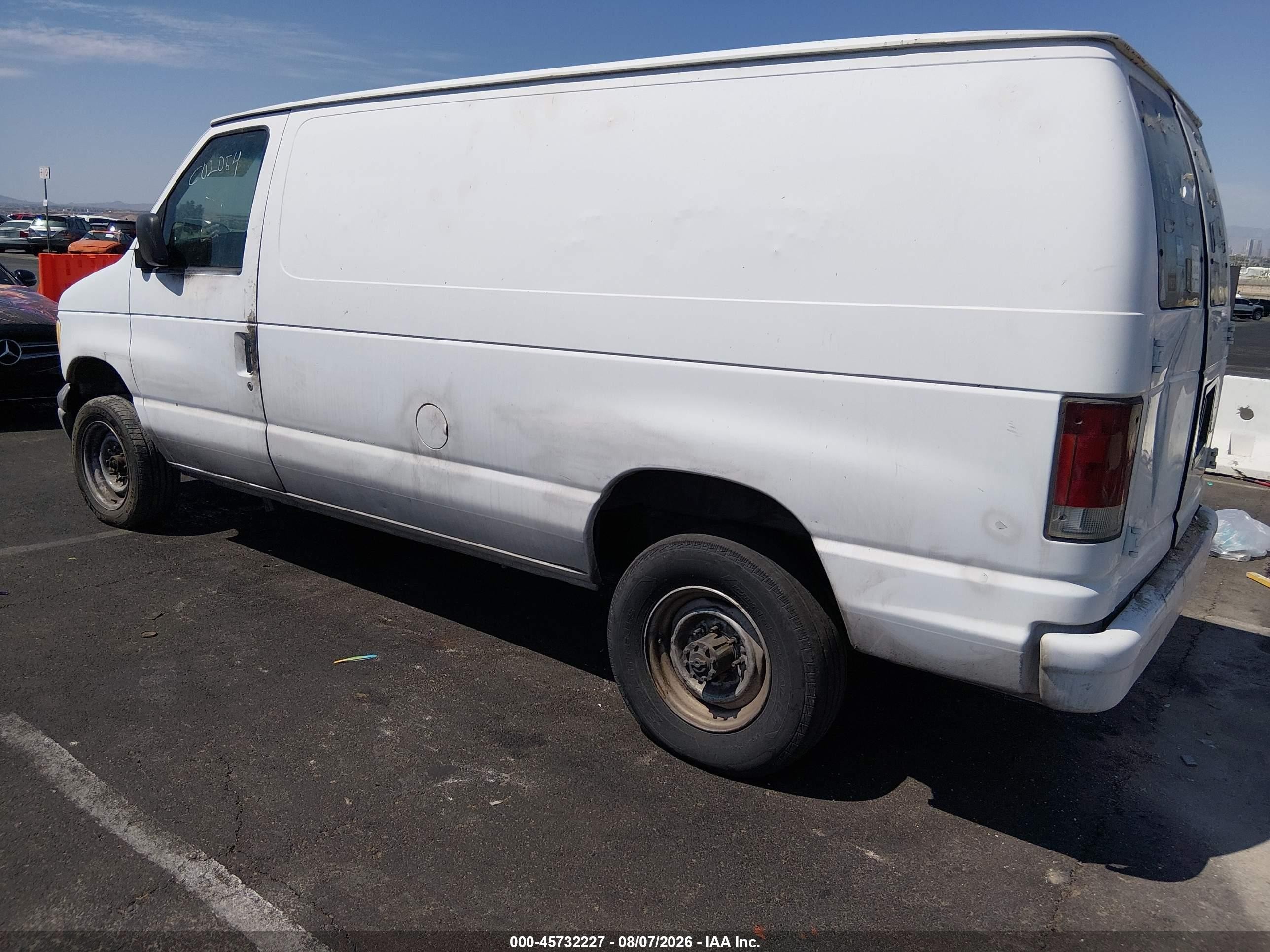 1995 Ford Econoline E350 Van White vin: 1FTJE34H7SHC02054