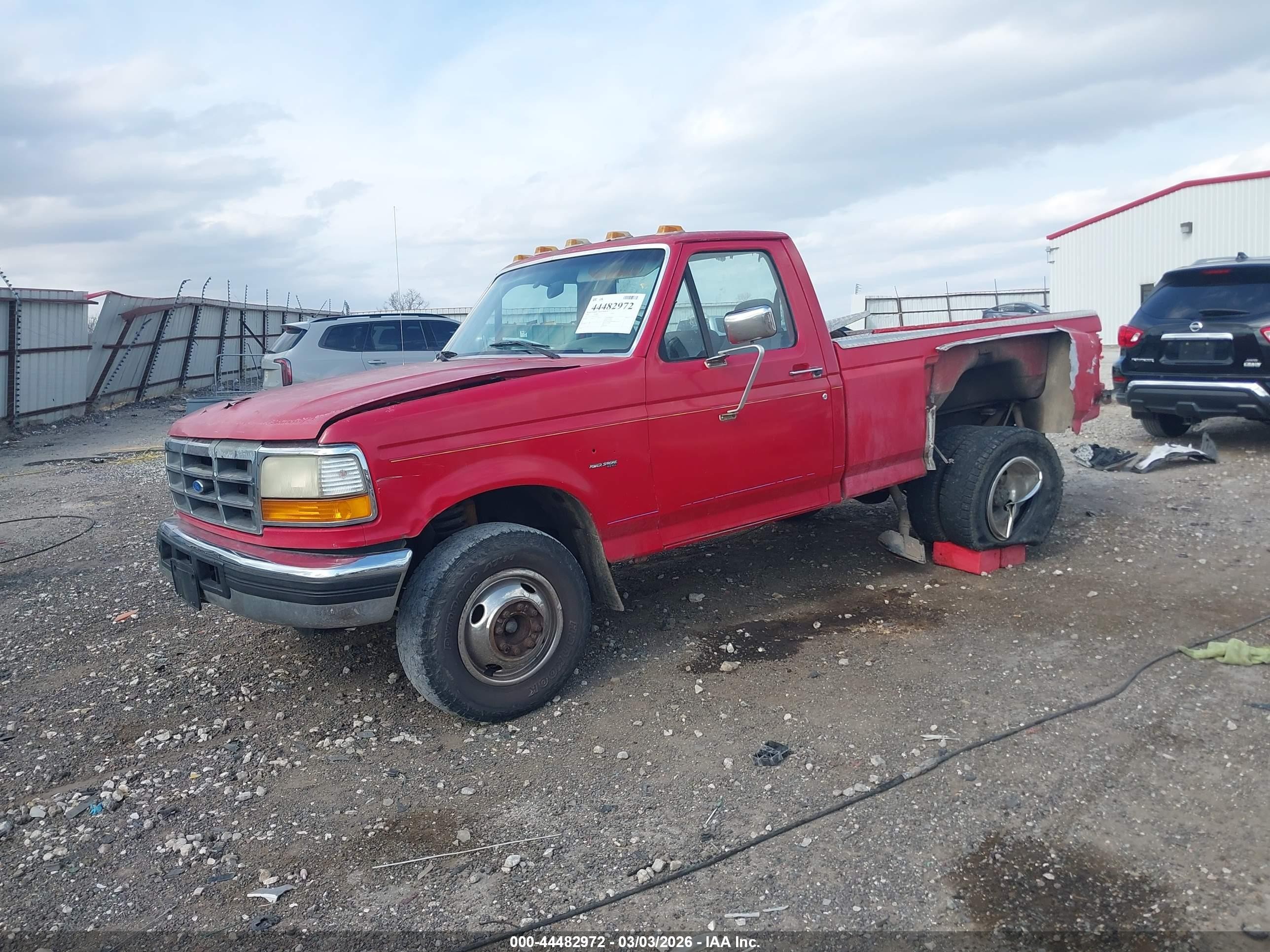 1995 Ford F350   Red vin: 1FTJF35F8SNA50118