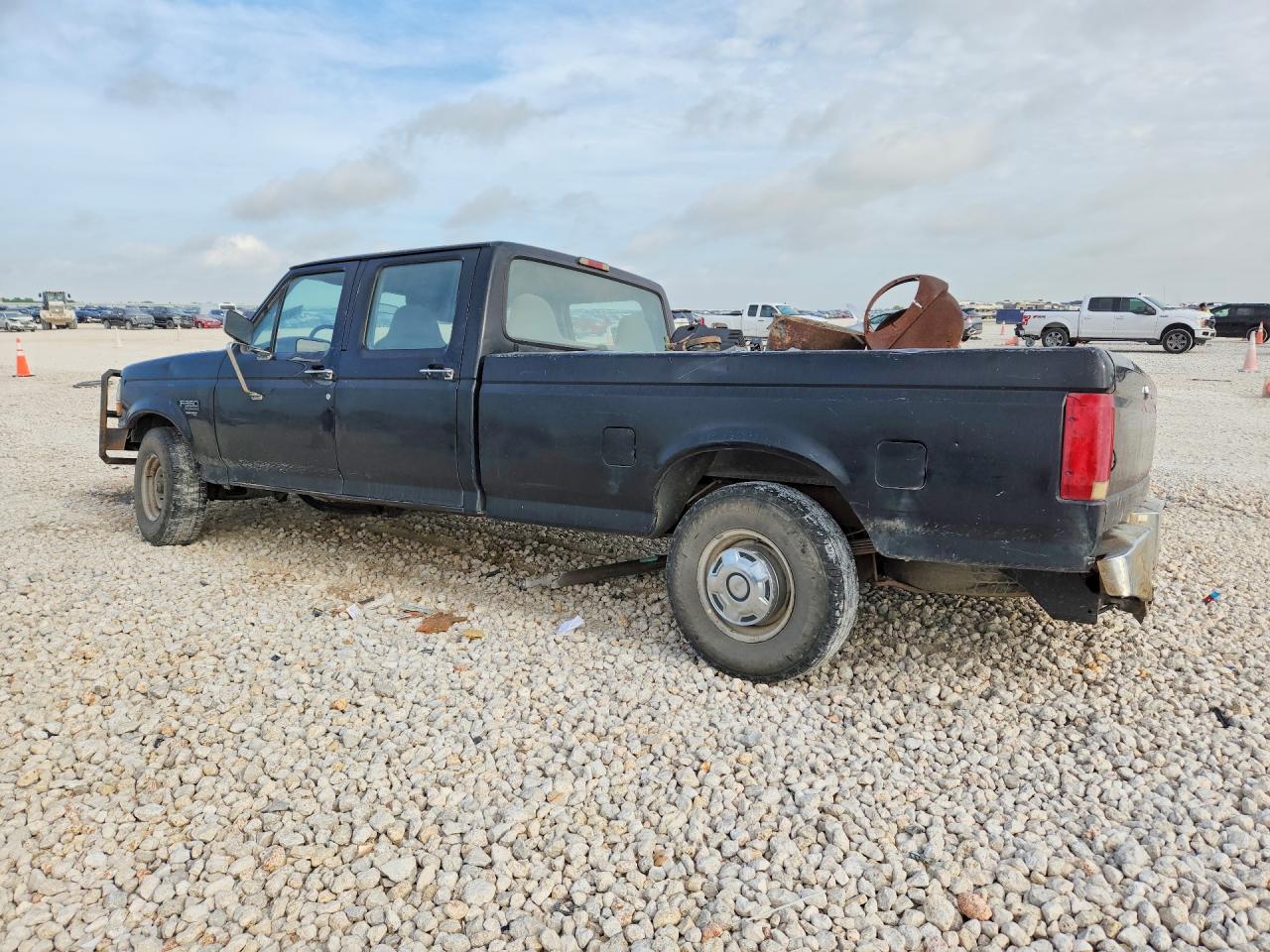 1995 Ford F350 Black vin: 1FTJW35F0SEA71304