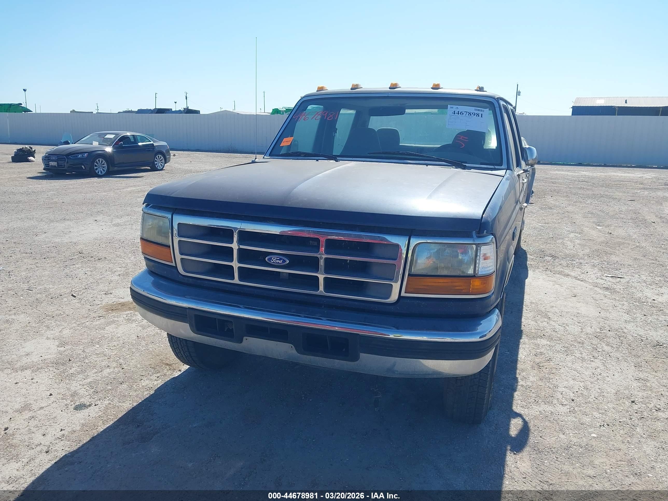 1995 Ford F350   Blue vin: 1FTJW35F2SEA26414