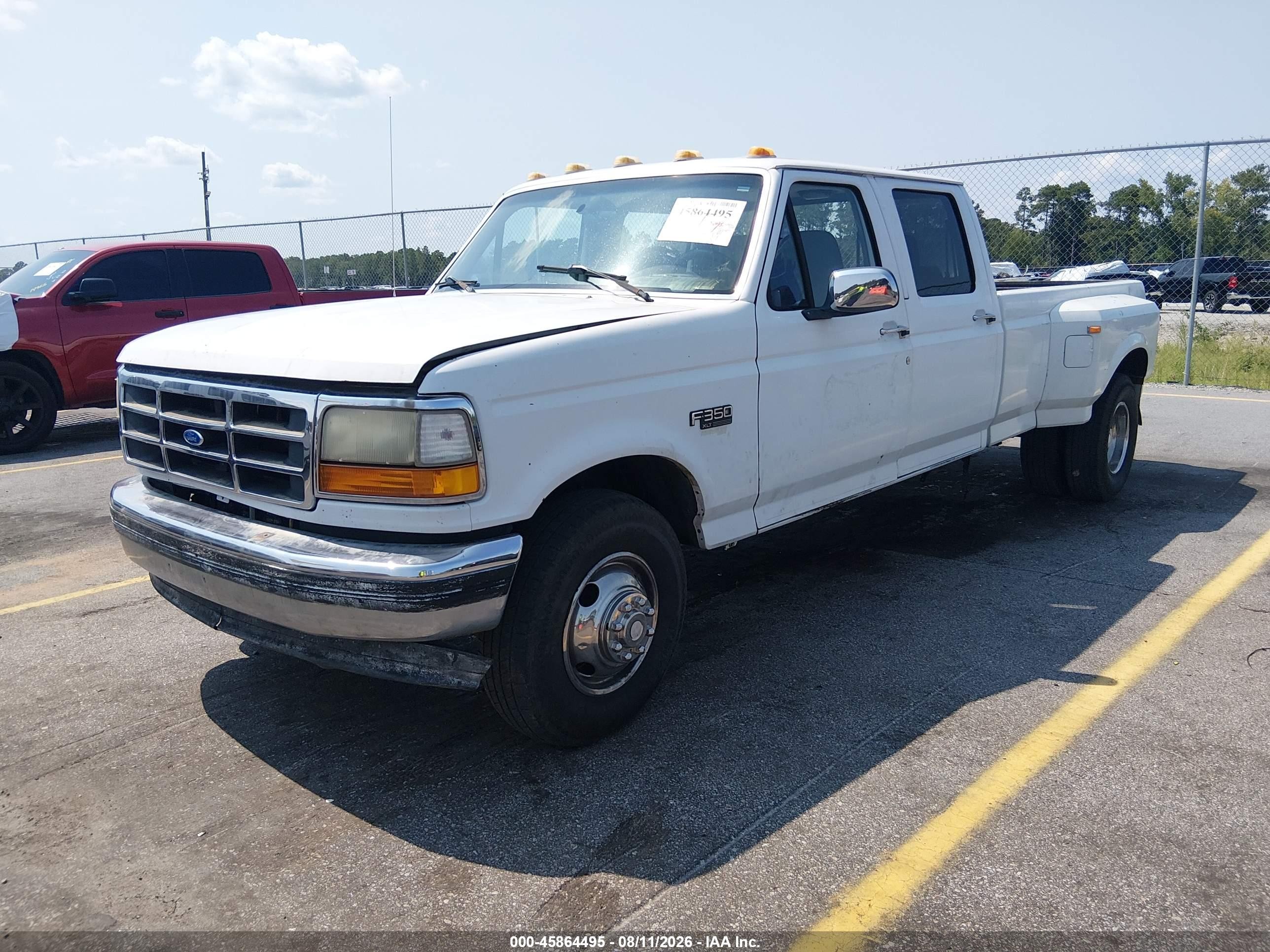 1995 Ford F350   White vin: 1FTJW35F2SEA43679