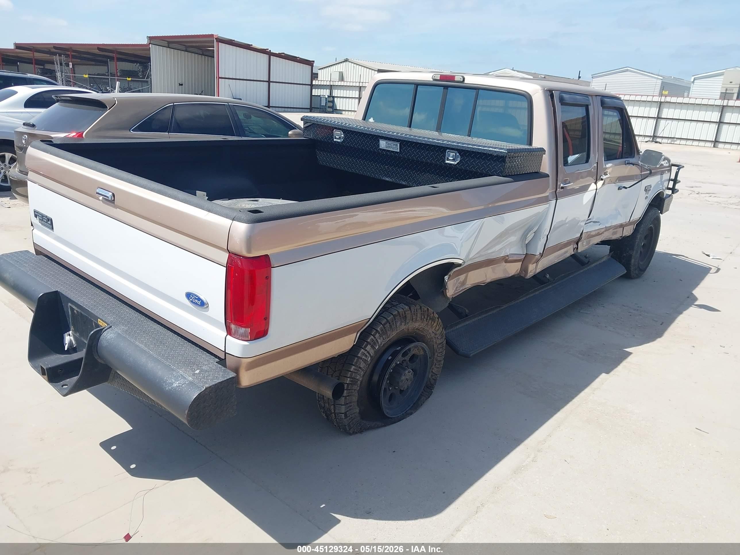 1997 Ford F-350 Xl Beige vin: 1FTJW35F3VEC70738