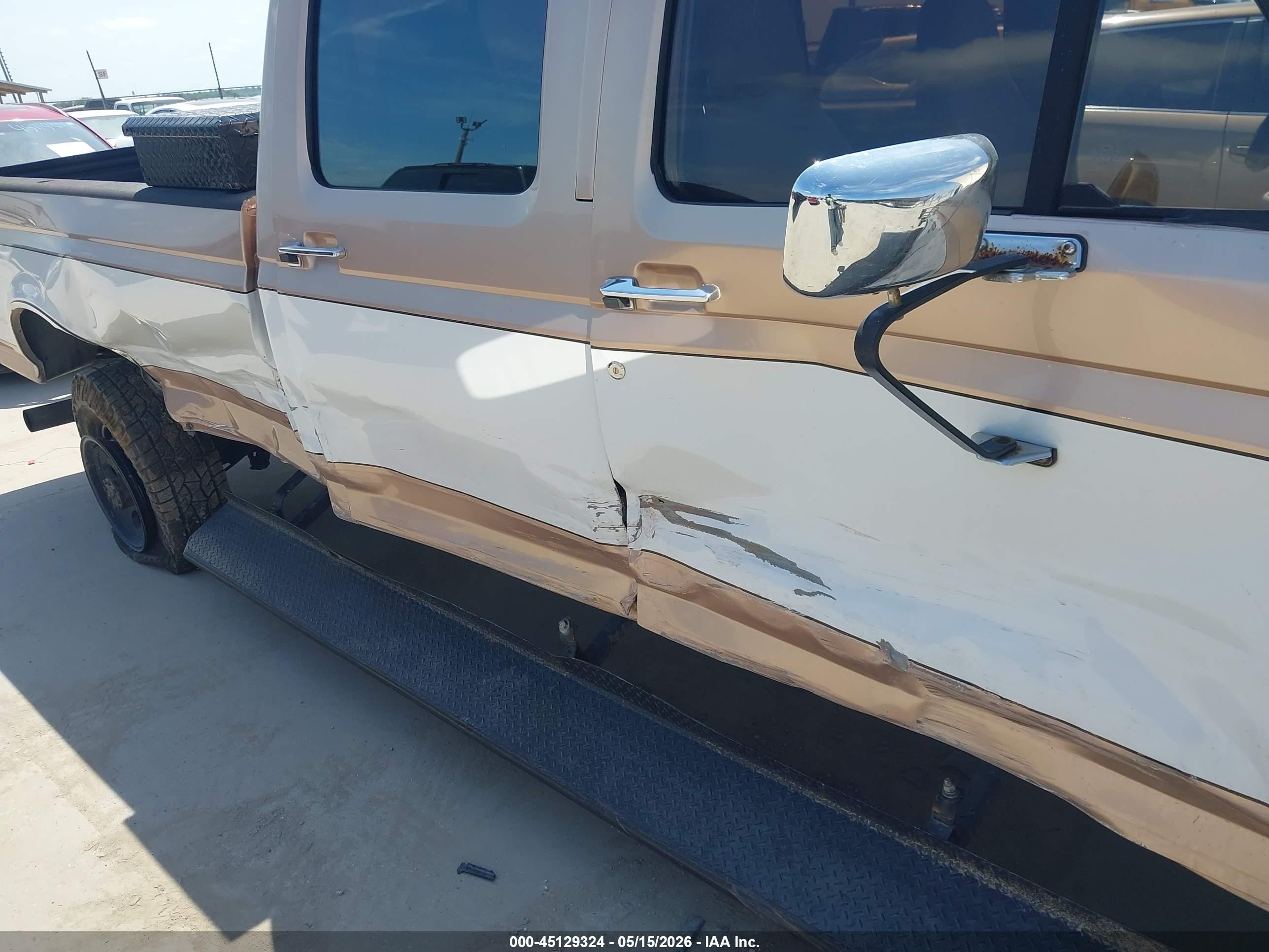 1997 Ford F-350 Xl Beige vin: 1FTJW35F3VEC70738