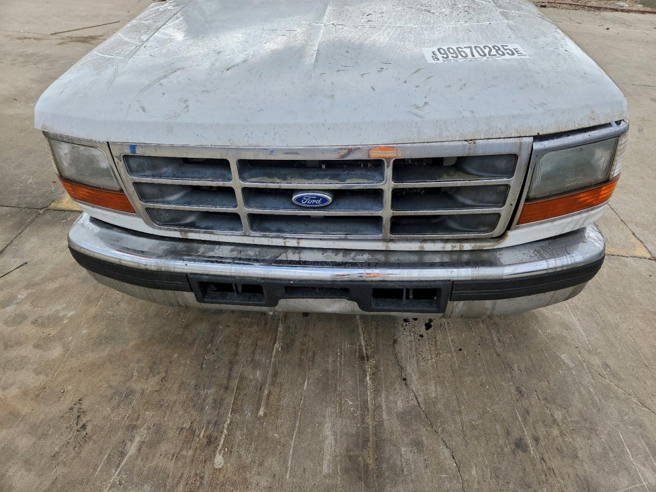 1995 Ford F350 White vin: 1FTJW35F4SEA37964