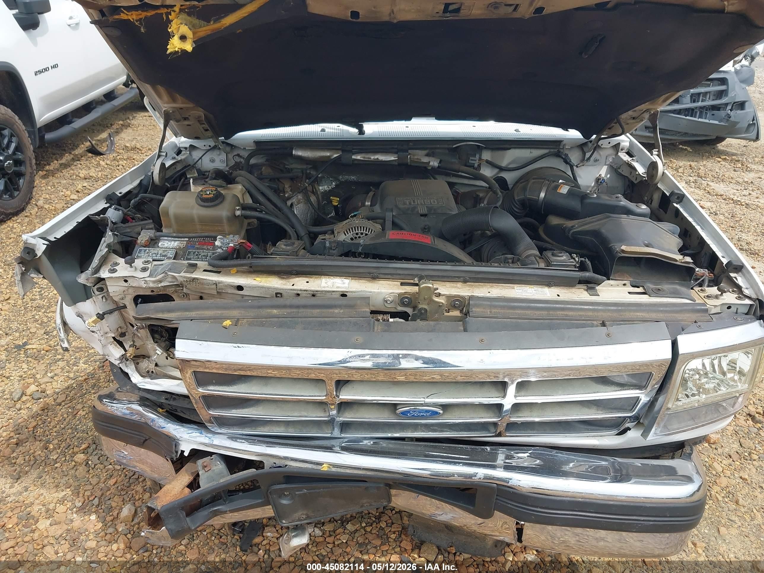 1996 Ford F350   White vin: 1FTJW35F8TEB28608