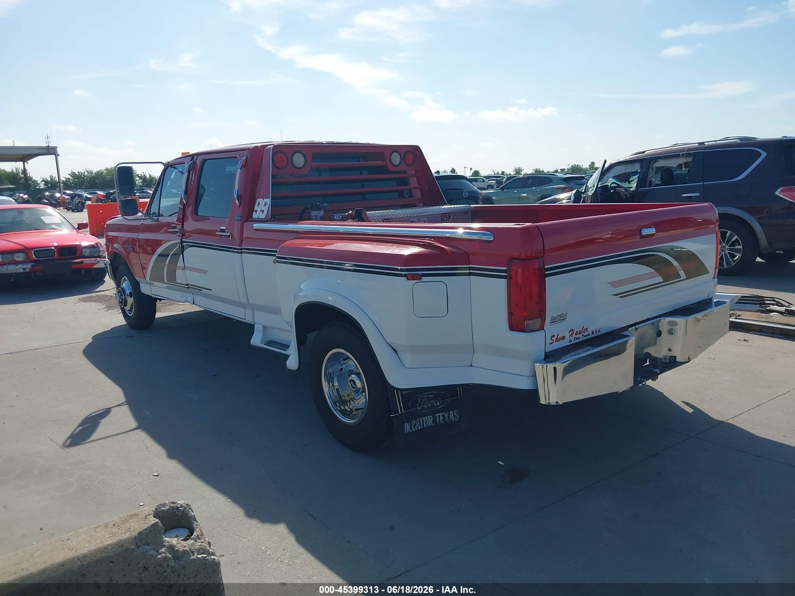 1997 Ford F-350 Xl Red vin: 1FTJW35F8VEA70583