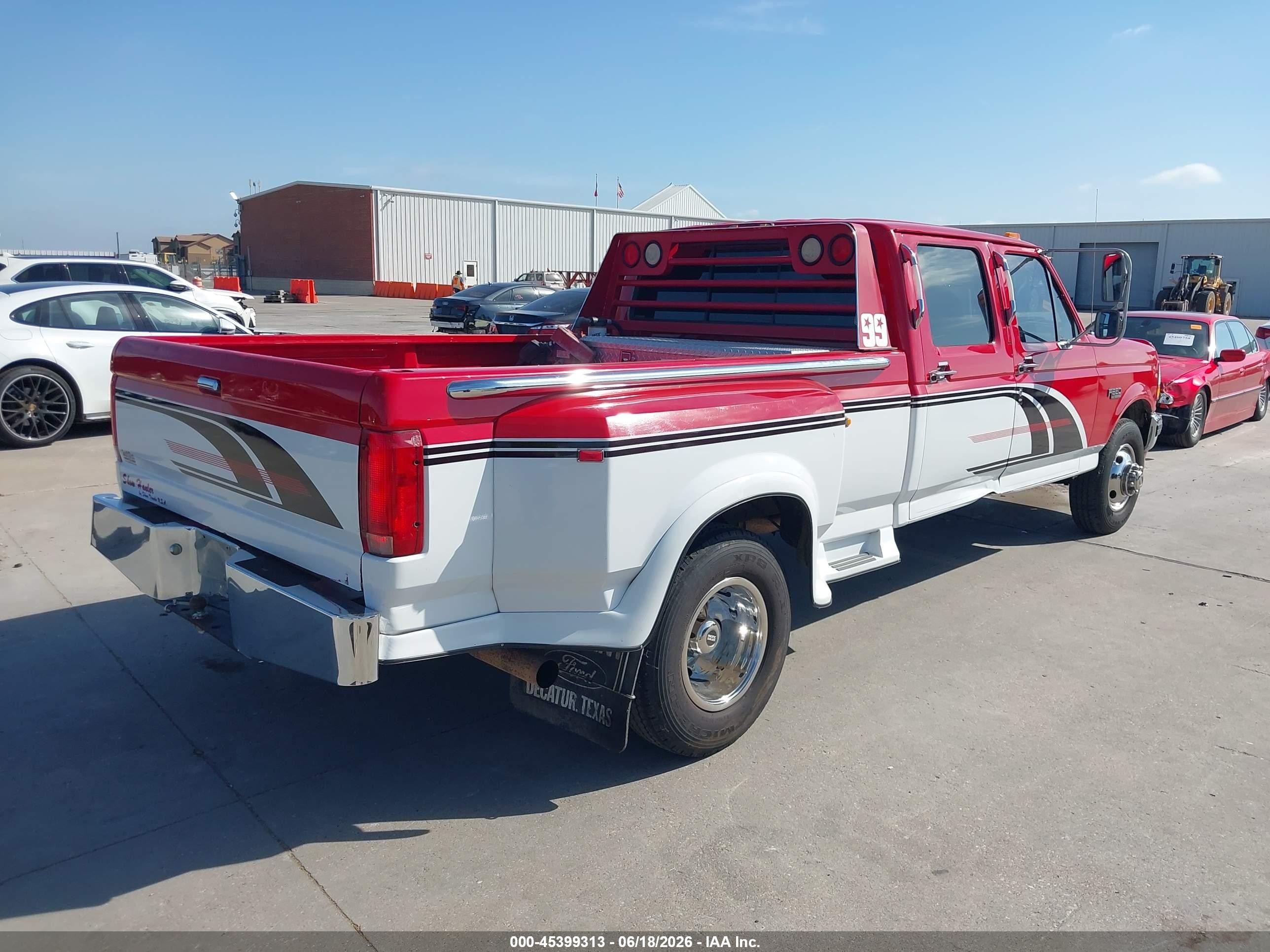 1997 Ford F-350 Xl Red vin: 1FTJW35F8VEA70583