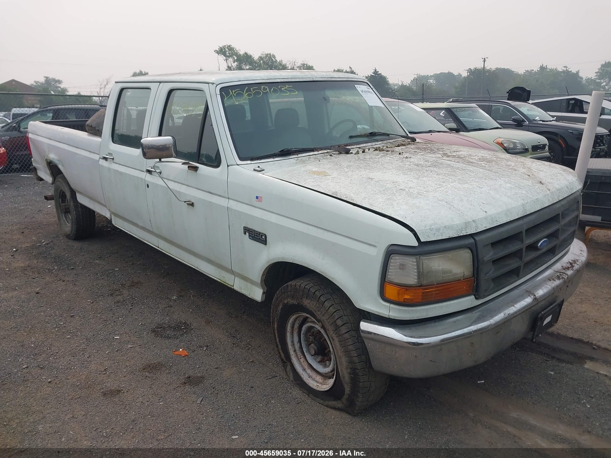 1994 Ford F350   Белый vin: 1FTJW35H4REA37829