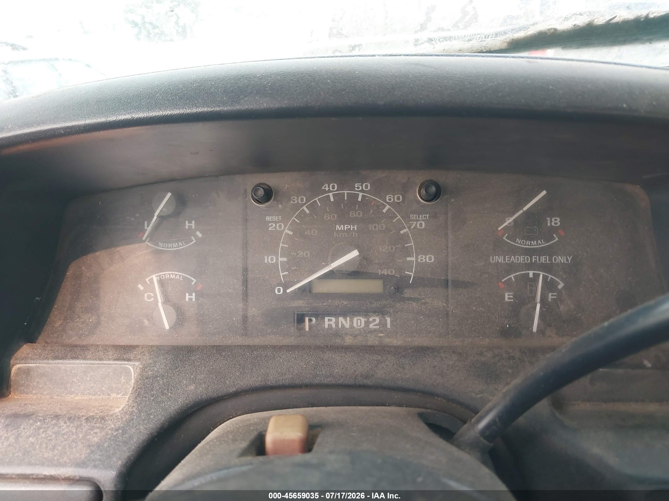 1994 Ford F350   White vin: 1FTJW35H4REA37829
