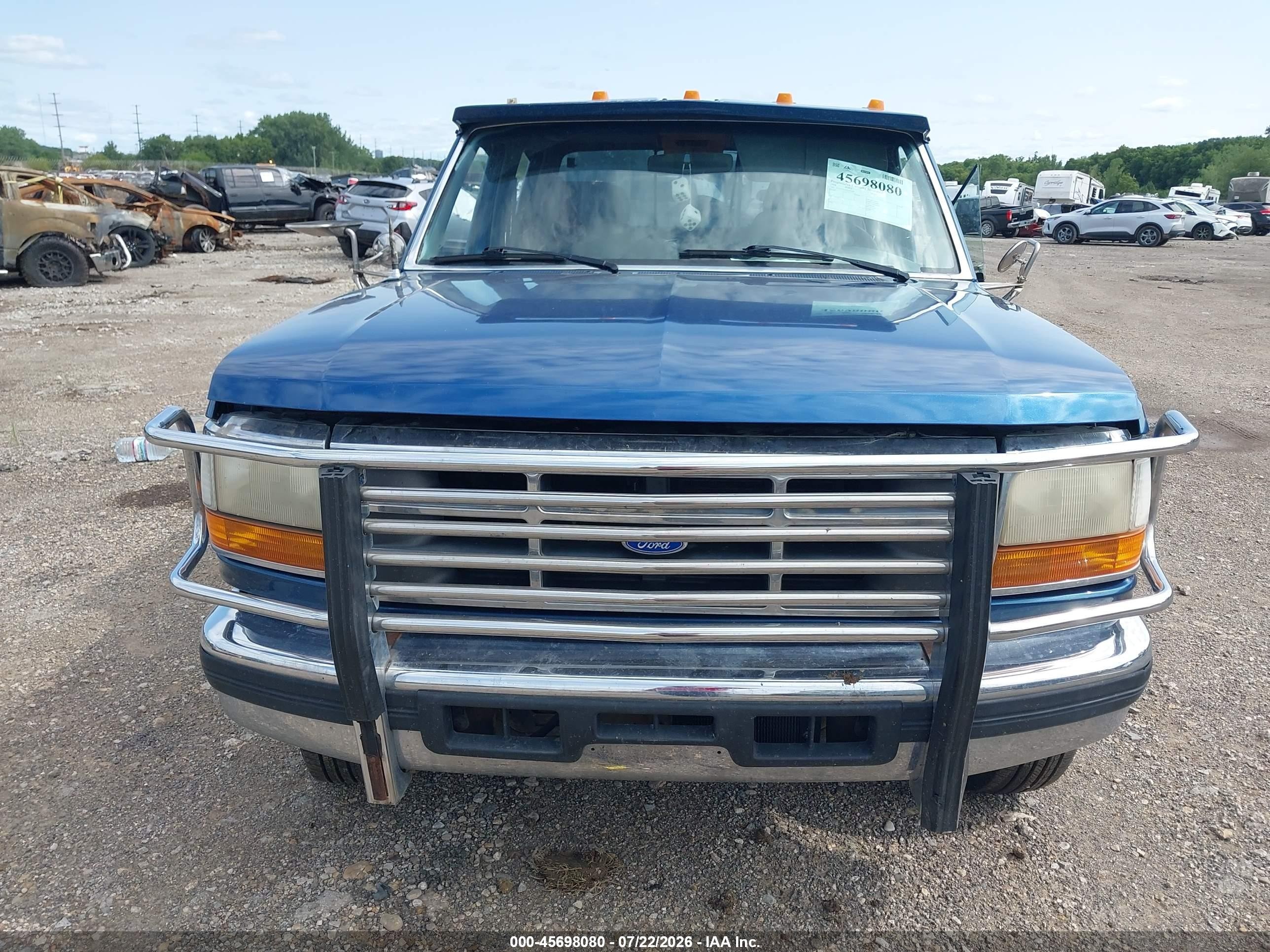 1994 Ford F350   Blue vin: 1FTJW35K6REA43160