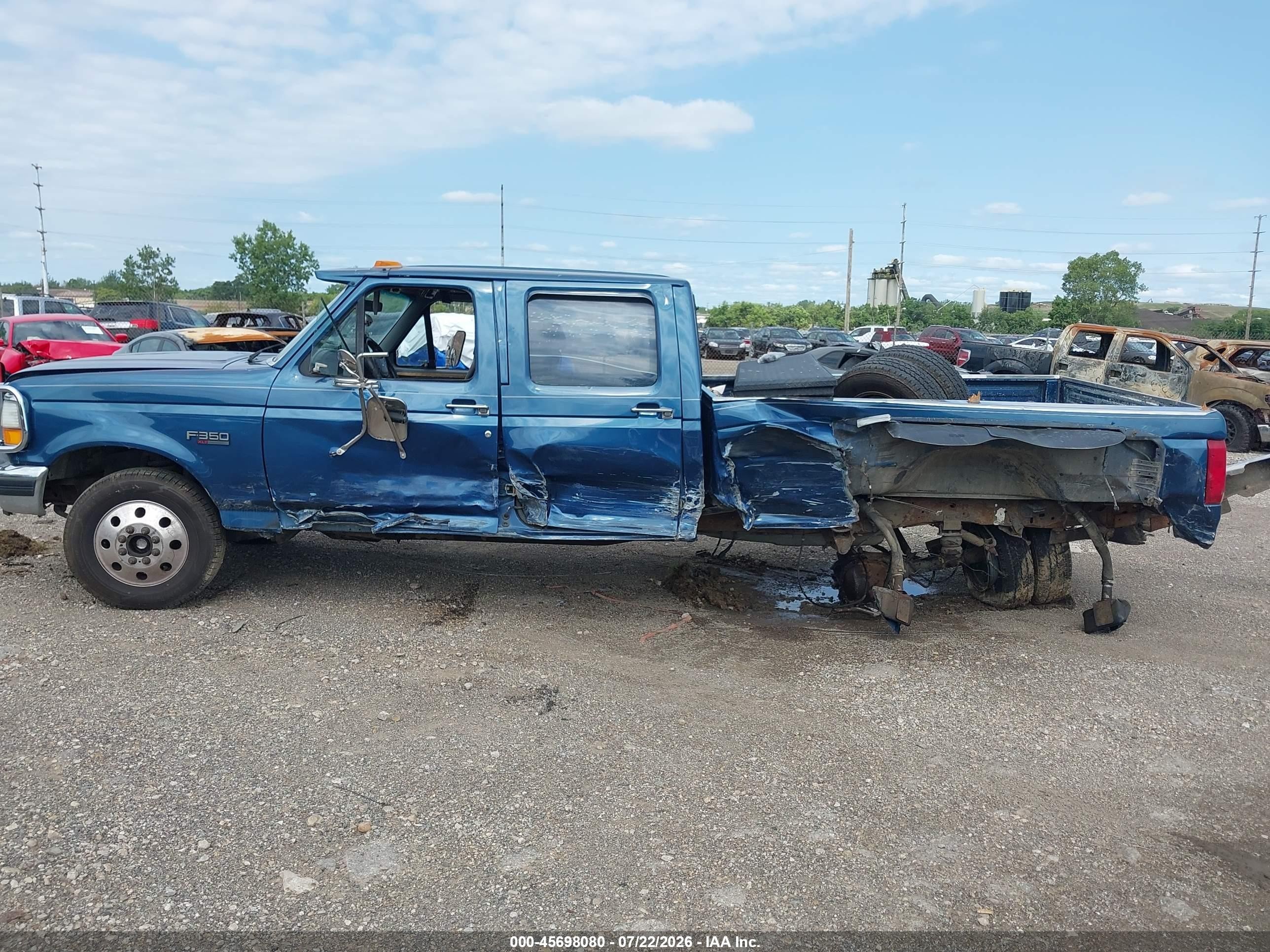 1994 Ford F350   Blue vin: 1FTJW35K6REA43160