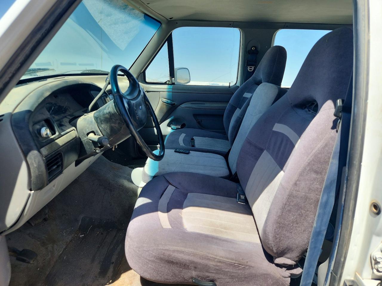 1994 Ford F350 Белый vin: 1FTJW35K8REA12816