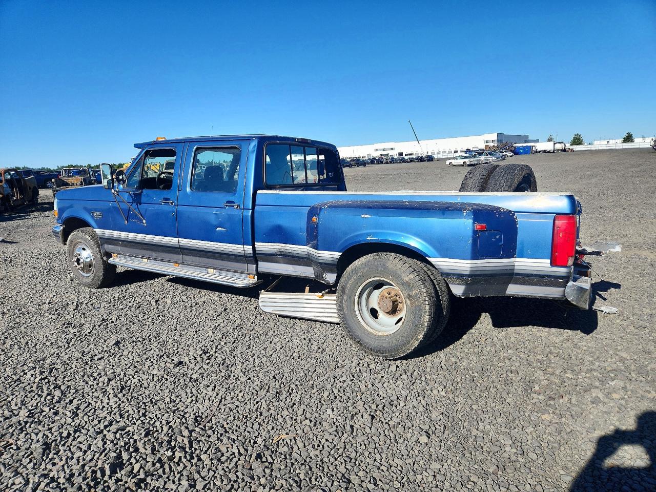 1994 Ford F350 Blue vin: 1FTJW35K9REA36087