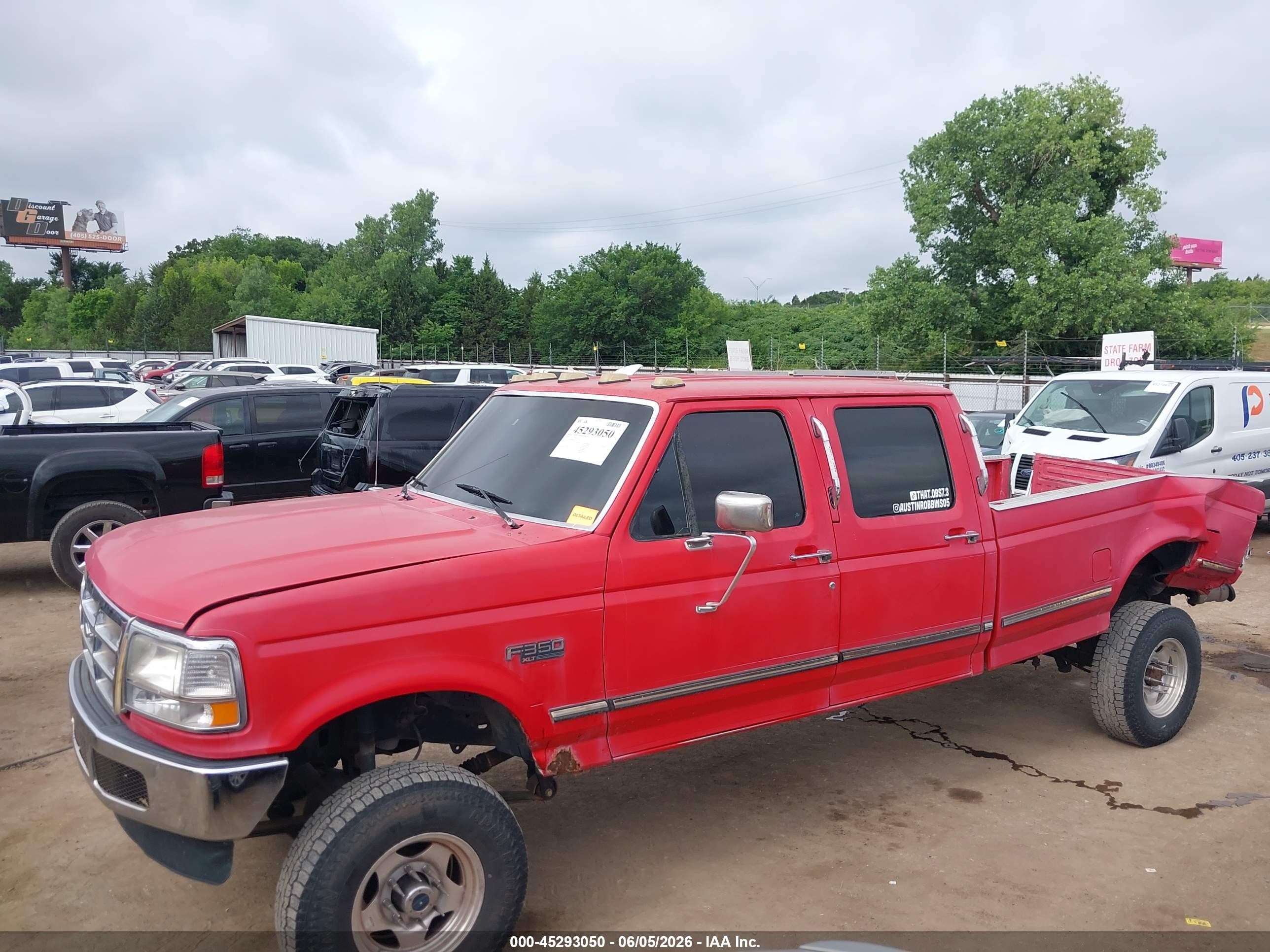 1995 Ford F350   Red vin: 1FTJW36F0SEA41265
