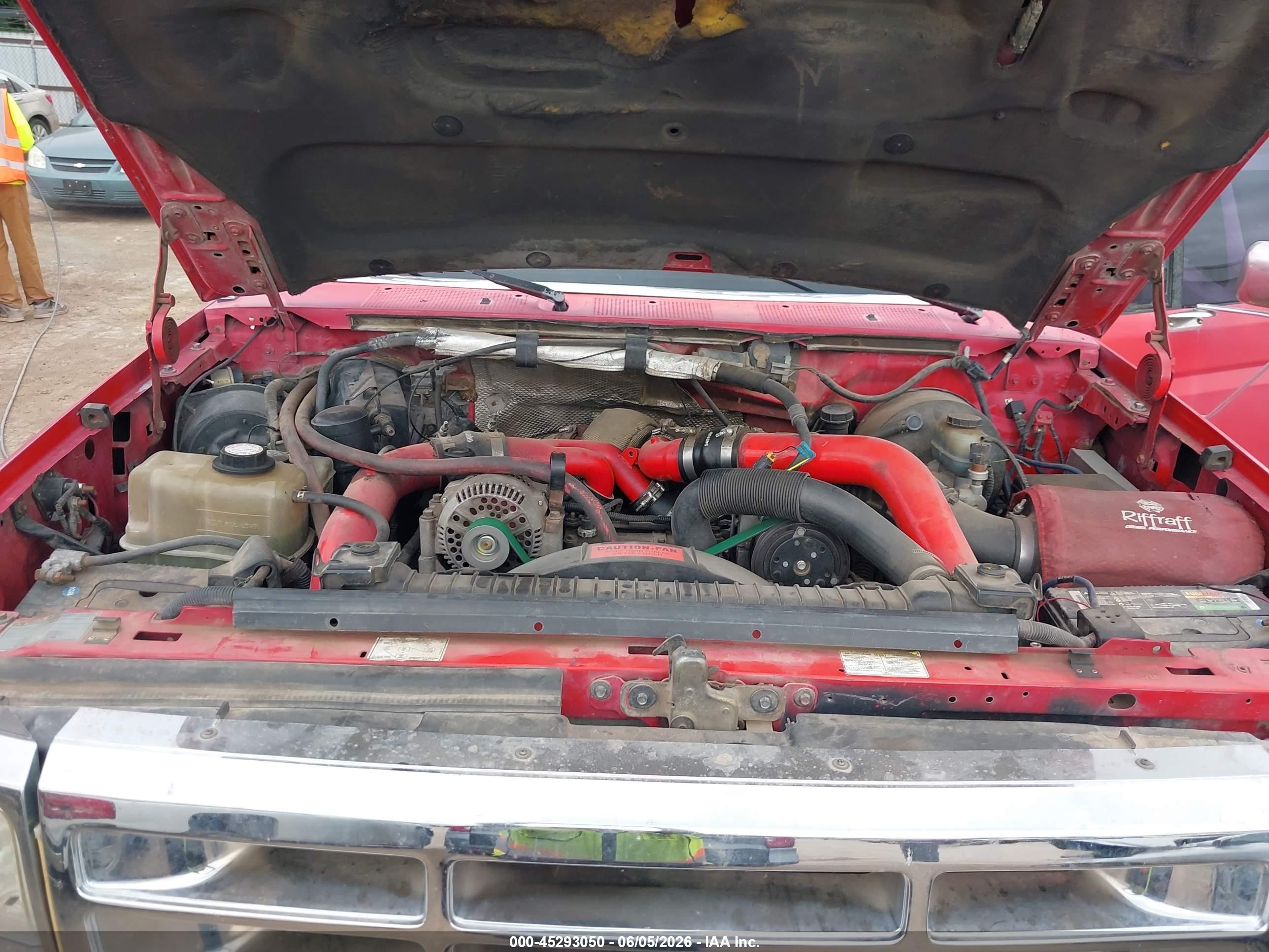1995 Ford F350   Red vin: 1FTJW36F0SEA41265