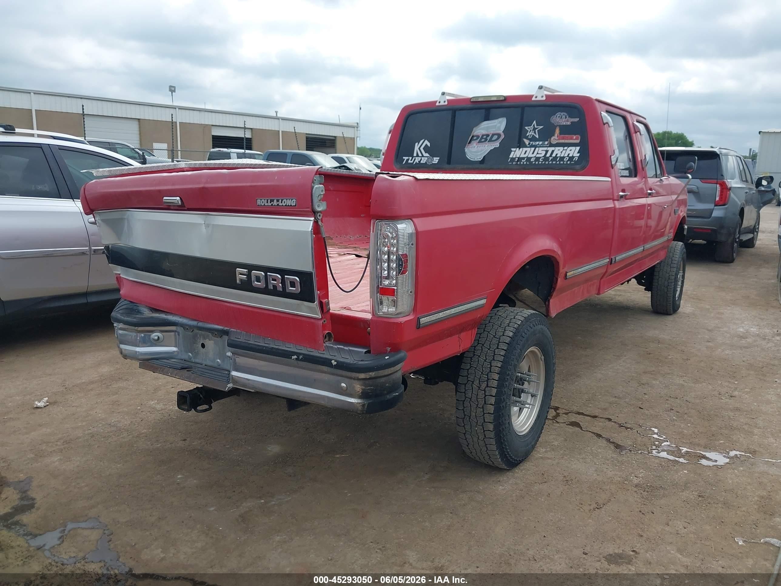 1995 Ford F350   Red vin: 1FTJW36F0SEA41265